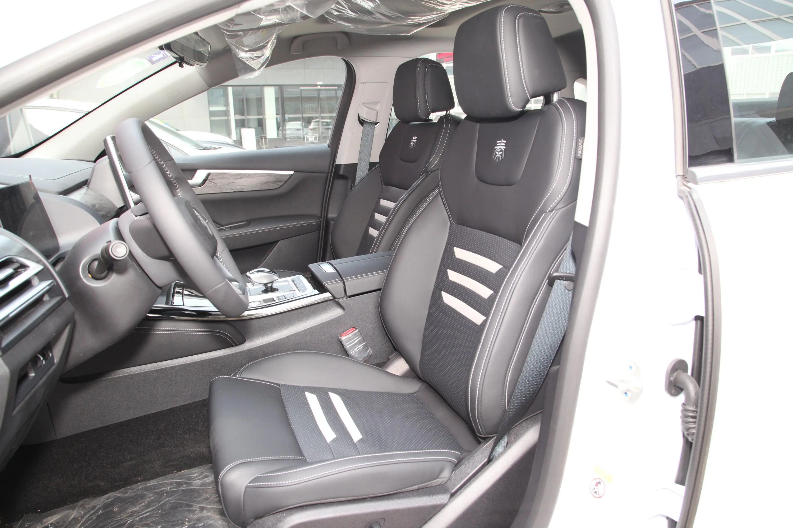 秦Pro新能源EV 超能版 高功率版 智联领享型驾驶员座椅
