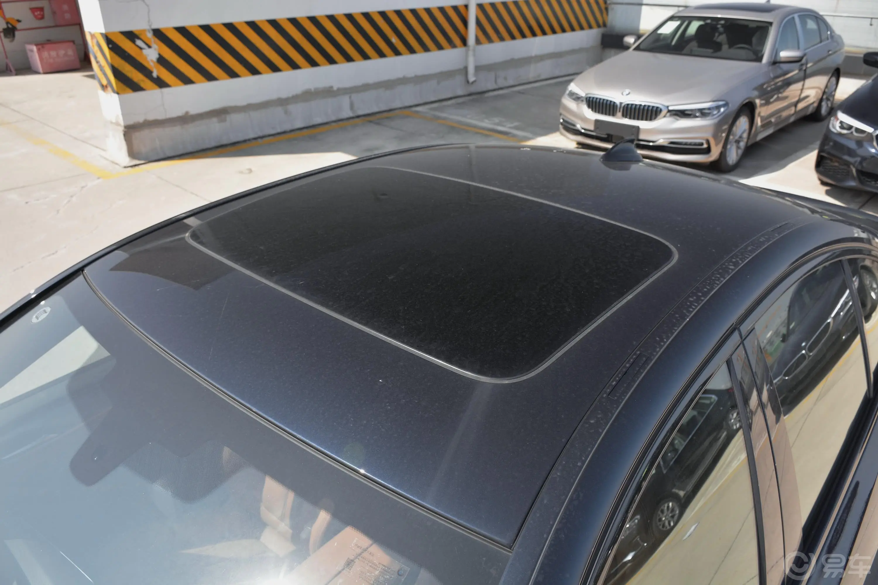 宝马5系(进口)改款 525i M运动套装天窗