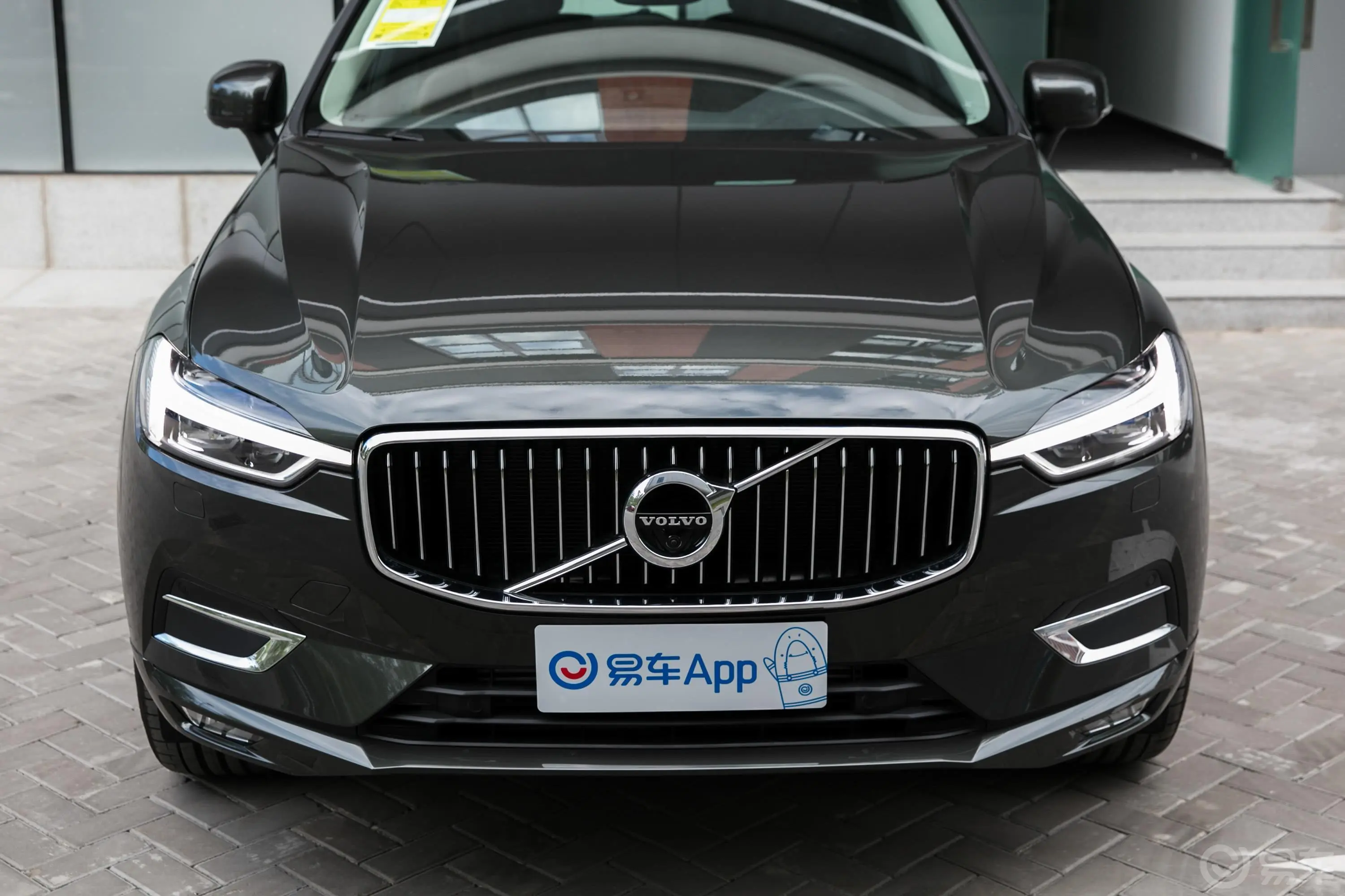 沃尔沃XC60T5 四驱 智雅豪华版外观