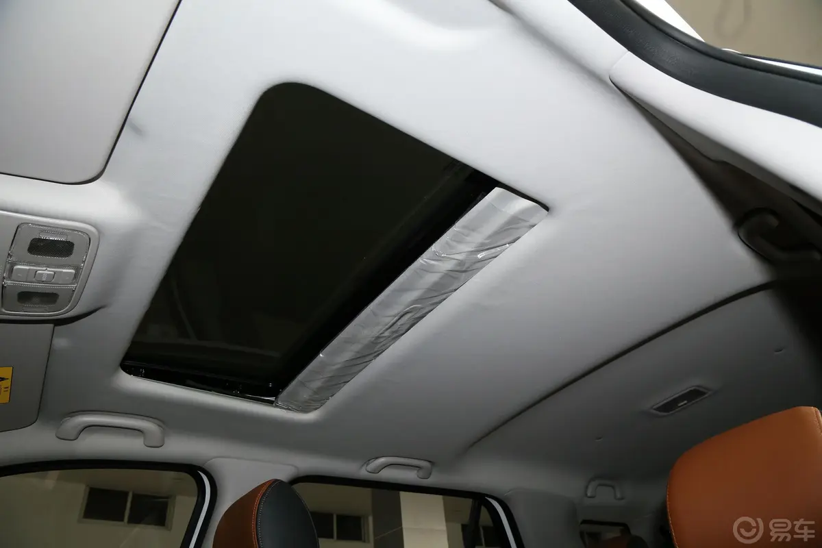 长安欧尚CX70CX70T 1.5T 手动 尊擎版天窗内拍关闭
