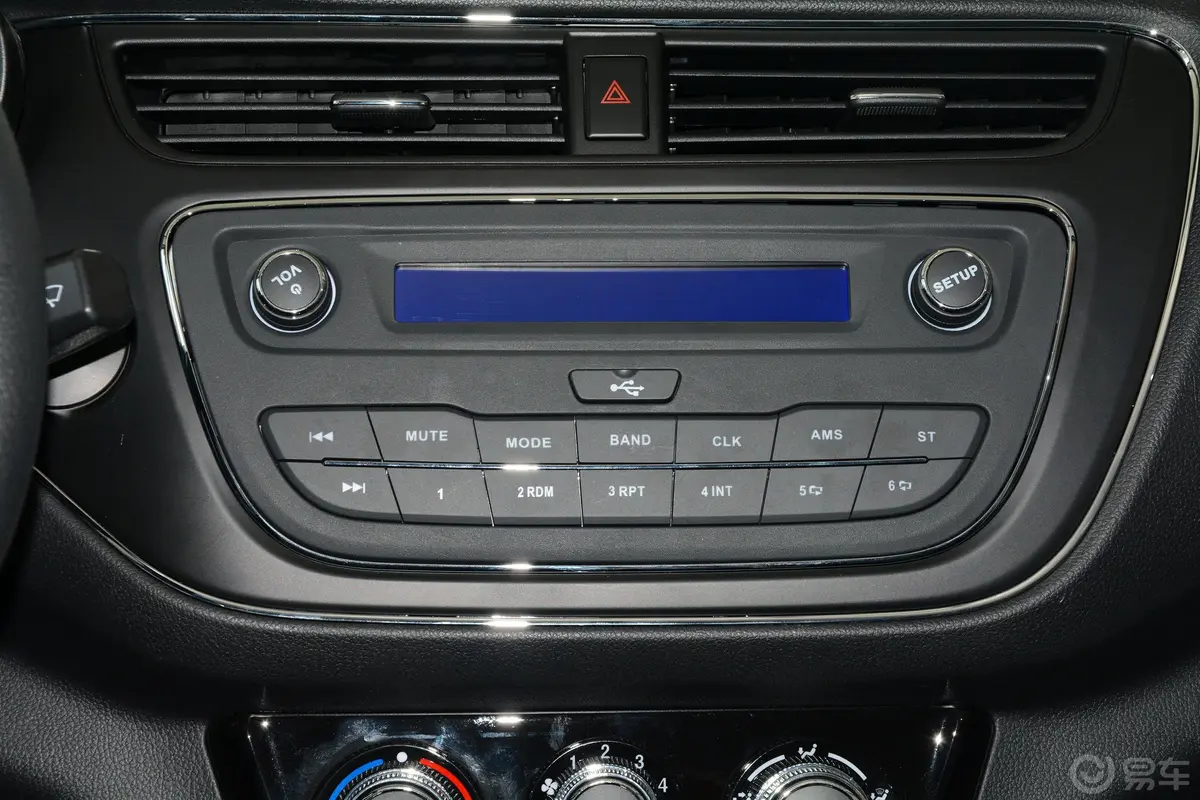 欧诺S欧诺S 1.5L 手动 经济版(非空调) 国VI音响