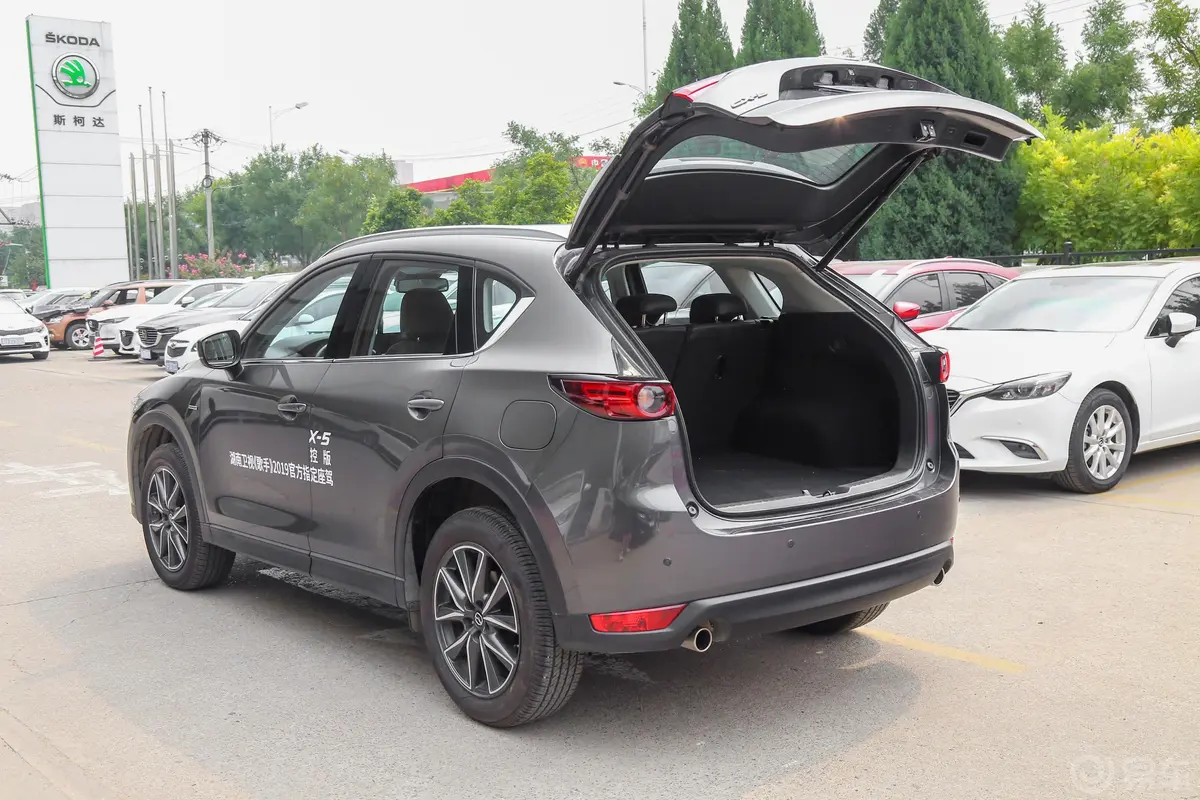 马自达CX-5云控版 2.5L 手自一体 四驱 旗舰版 国VI空间