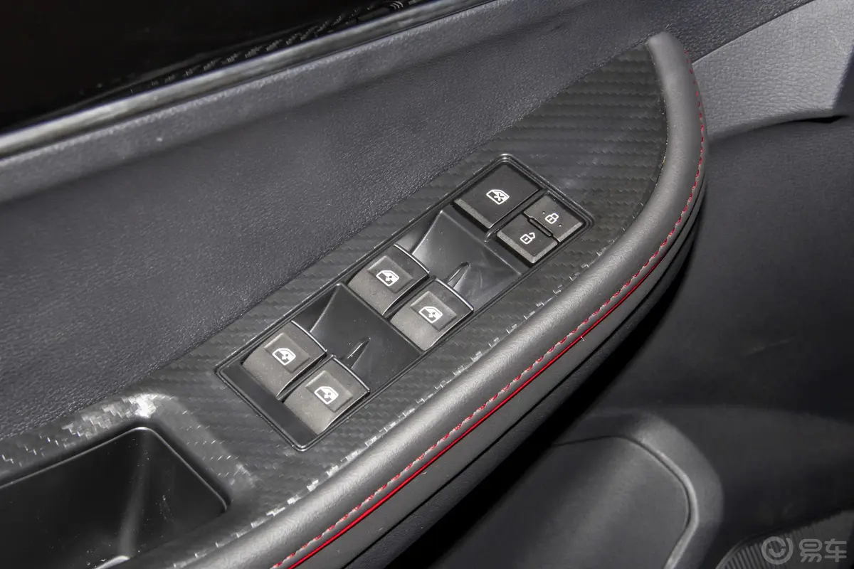 风行SX6改款 1.6L 手动 舒适版 国V车窗调节整体