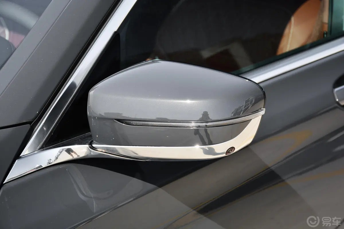 宝马7系740Li xDrive 行政型 豪华套装主驾驶后视镜背面