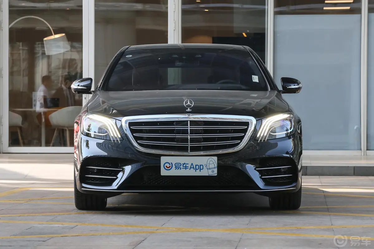 奔驰S级S 450 L 4MATIC 臻藏版正前水平