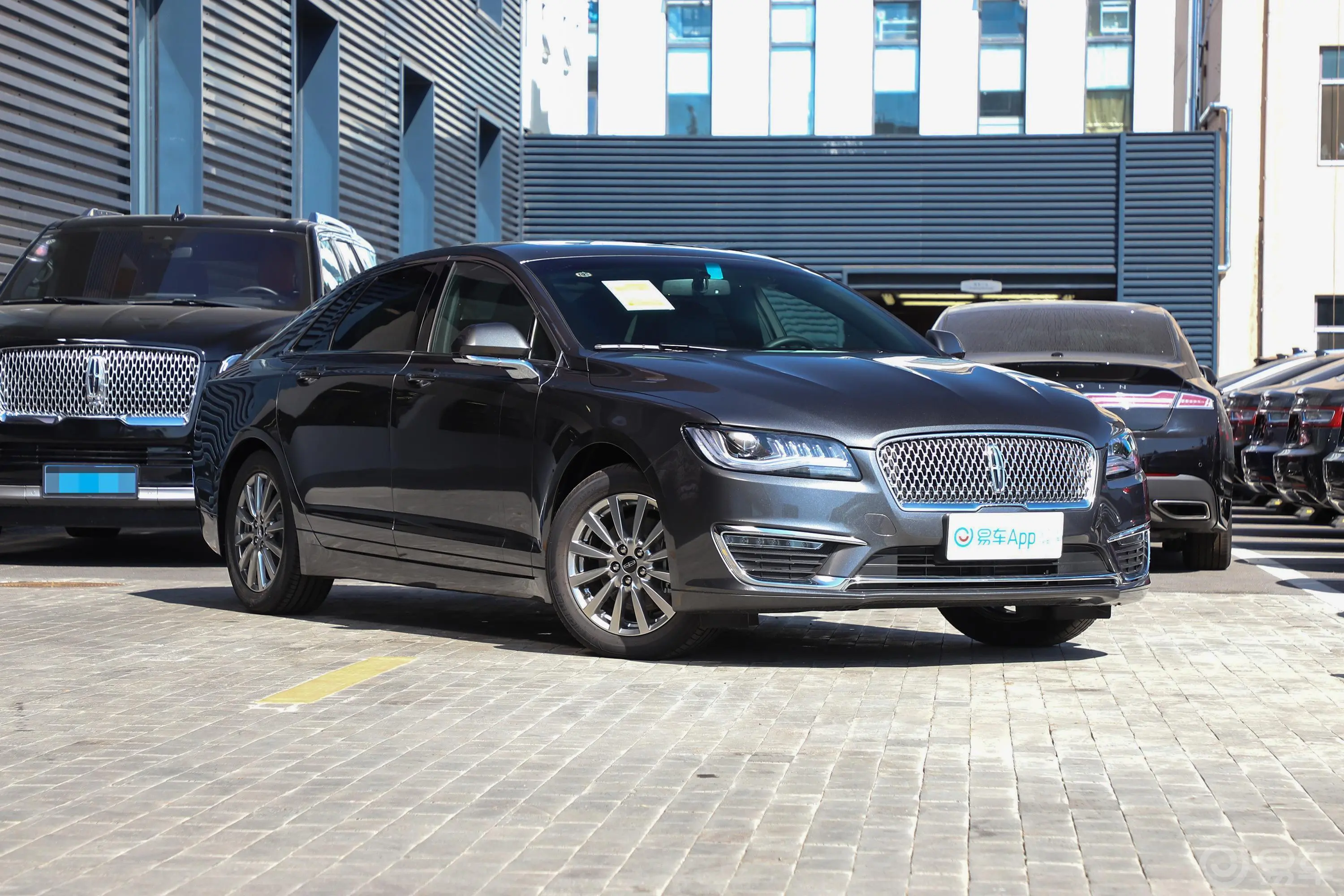 林肯MKZ2.0T 尊享版 国V外观