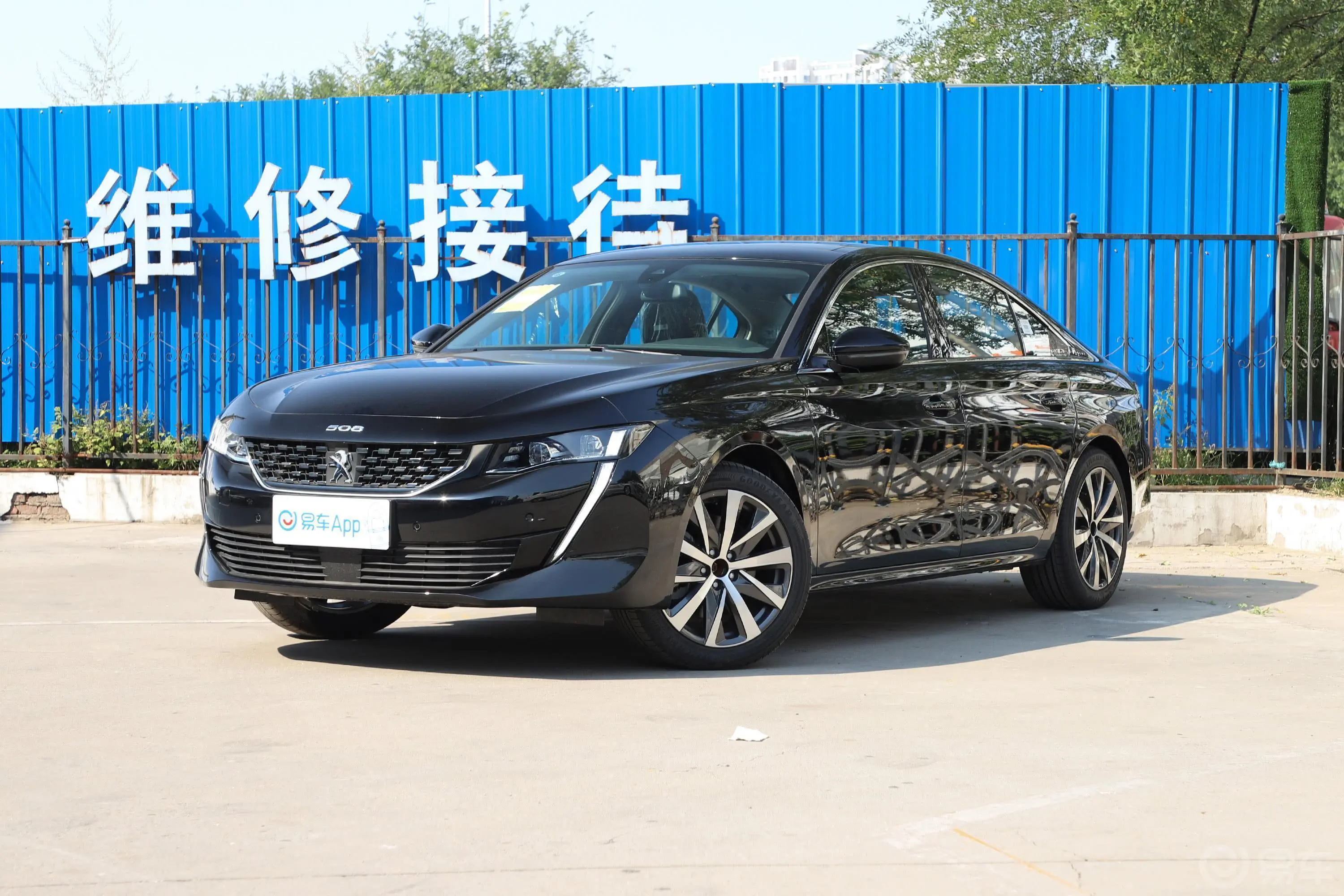 标致508L400THP 手自一体 激情版外观