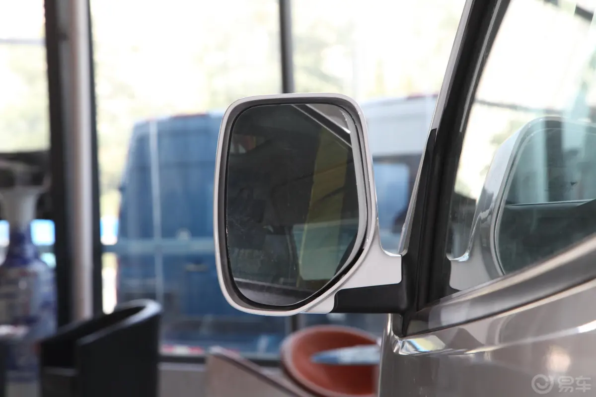 风景G92.4L 手动 商运版 汽油 短轴 14座后视镜镜面