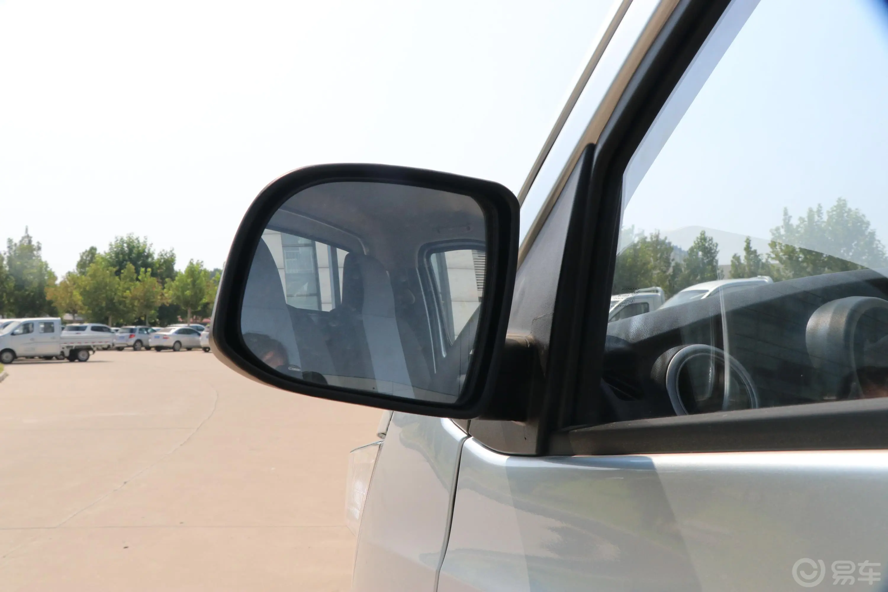 长安星卡C系列1.2L 手动 单排 标准型JL473Q主驾驶后视镜背面