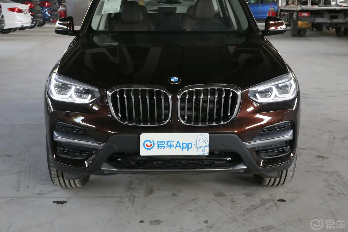 宝马X3xDrive 28i 豪华套装外观