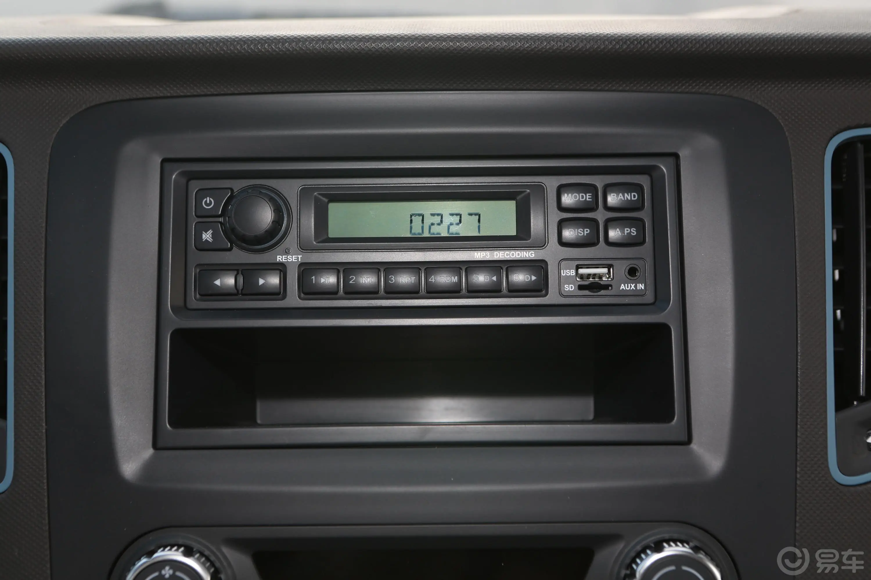 图雅诺S 2.8T 手动 两驱 商运版 长轴音响