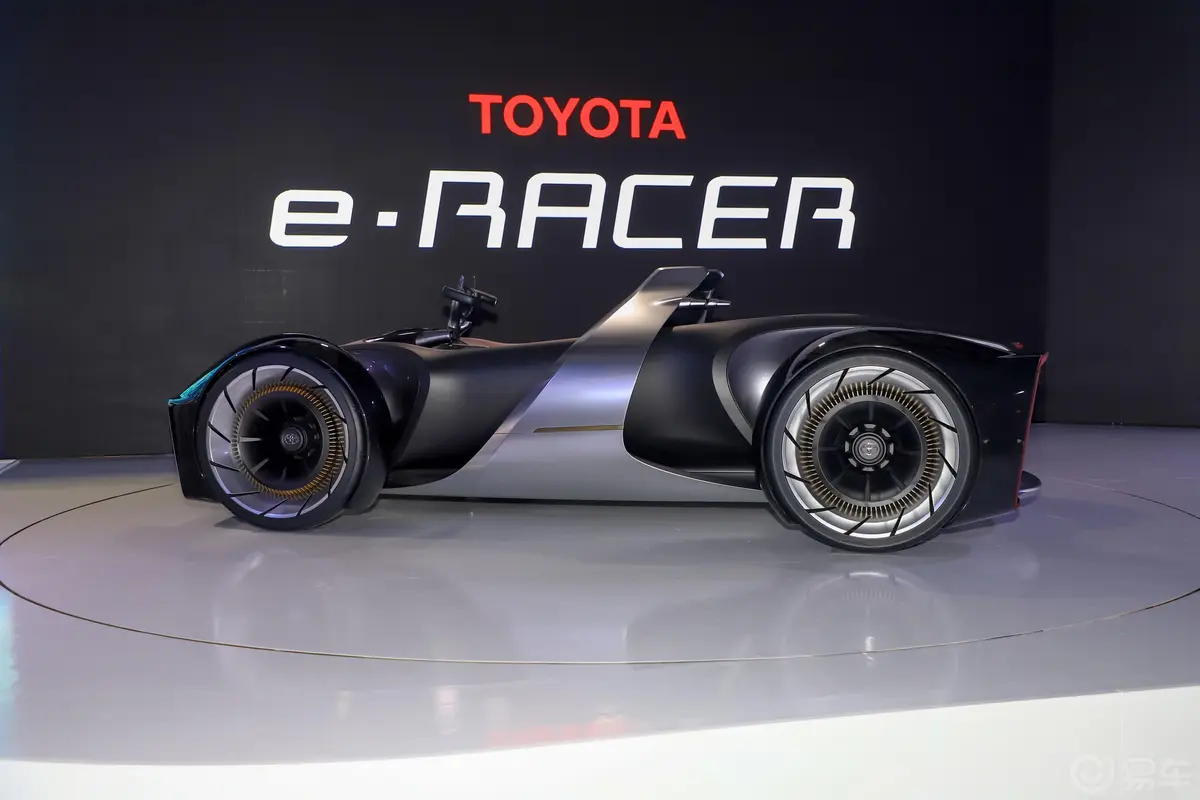 丰田e-RACER