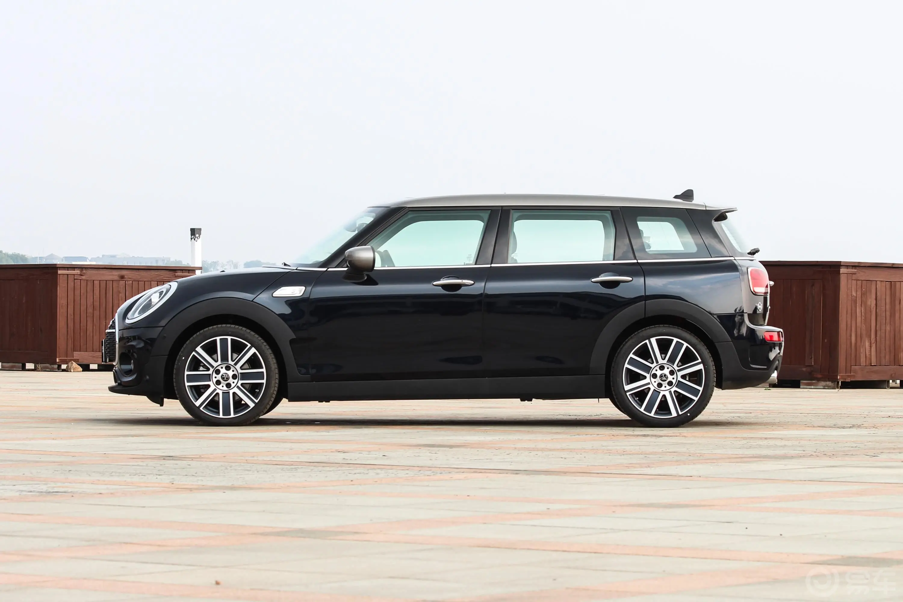 MINI CLUBMAN2.0T COOPER S外观