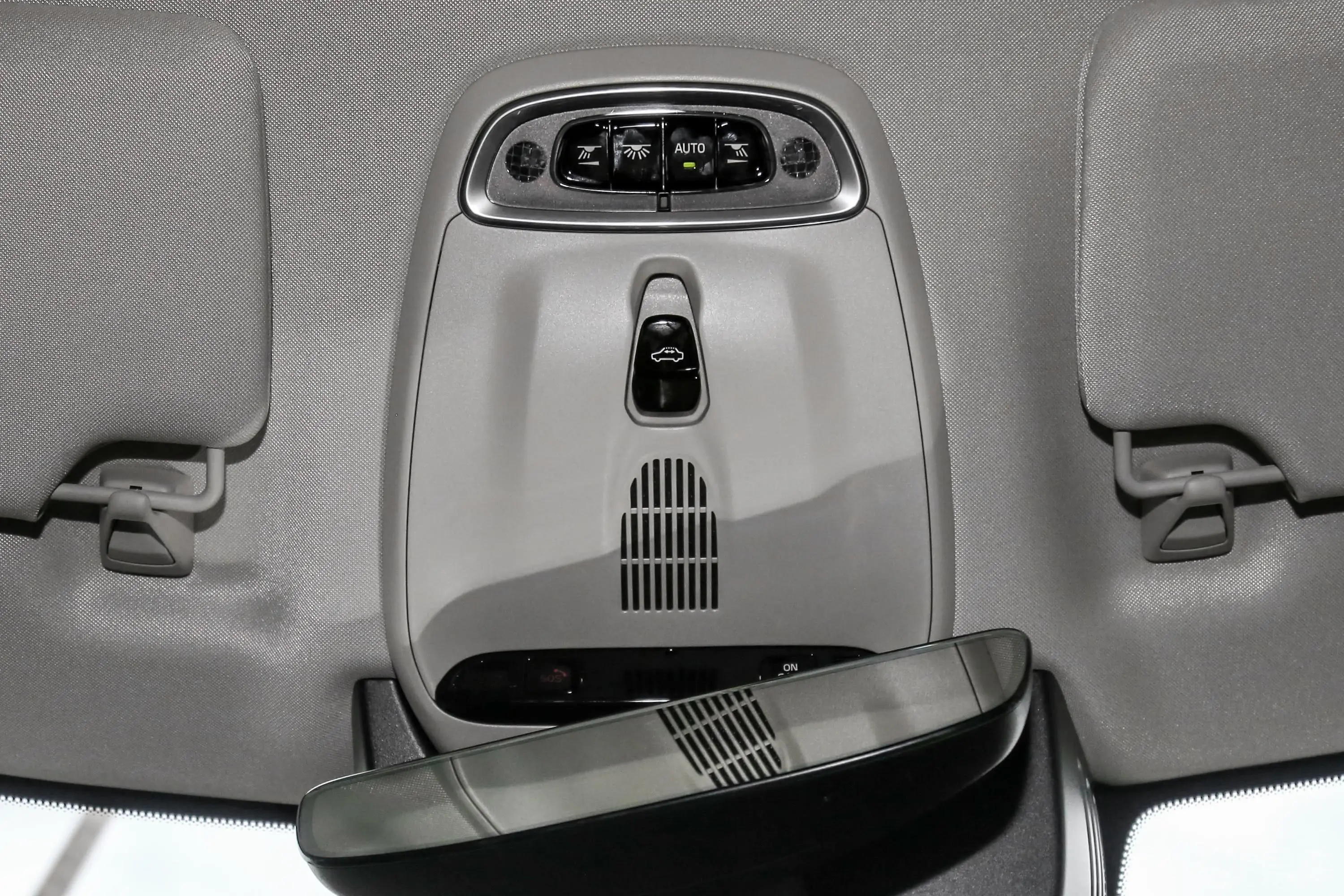 沃尔沃XC90T6 智逸运动版 7座内饰