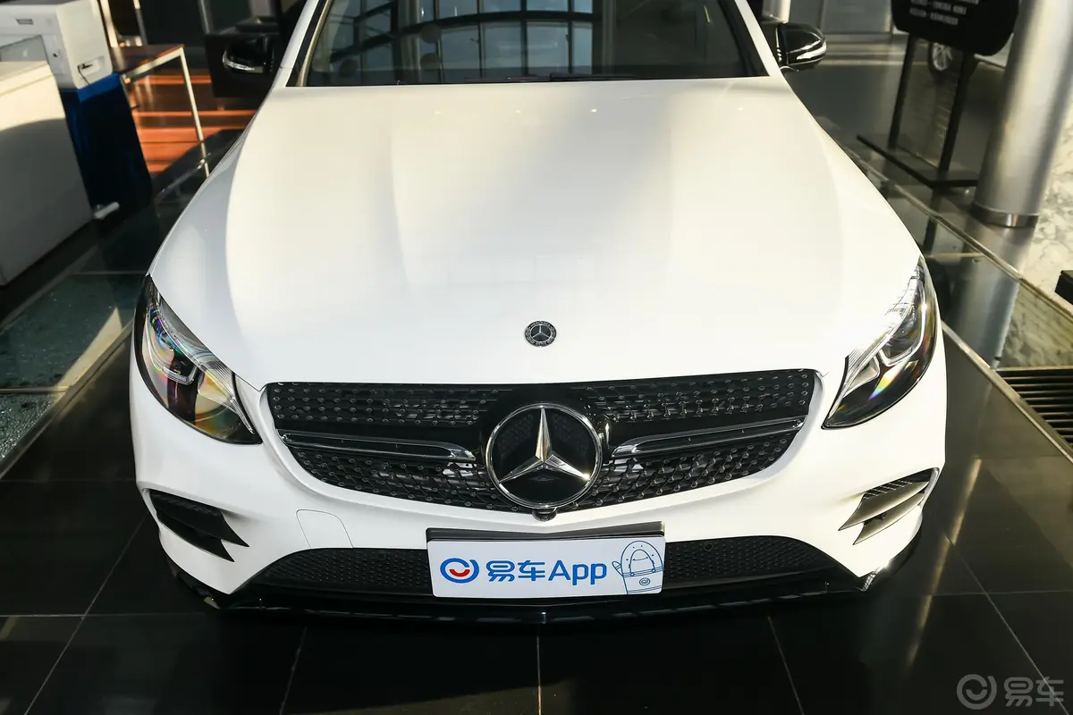 奔驰GLC轿跑GLC 200 4MATIC 轿跑SUV外观