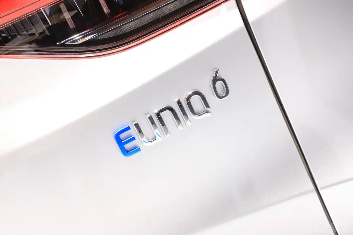 EUNIQ 6 纯电动LITE 350外观