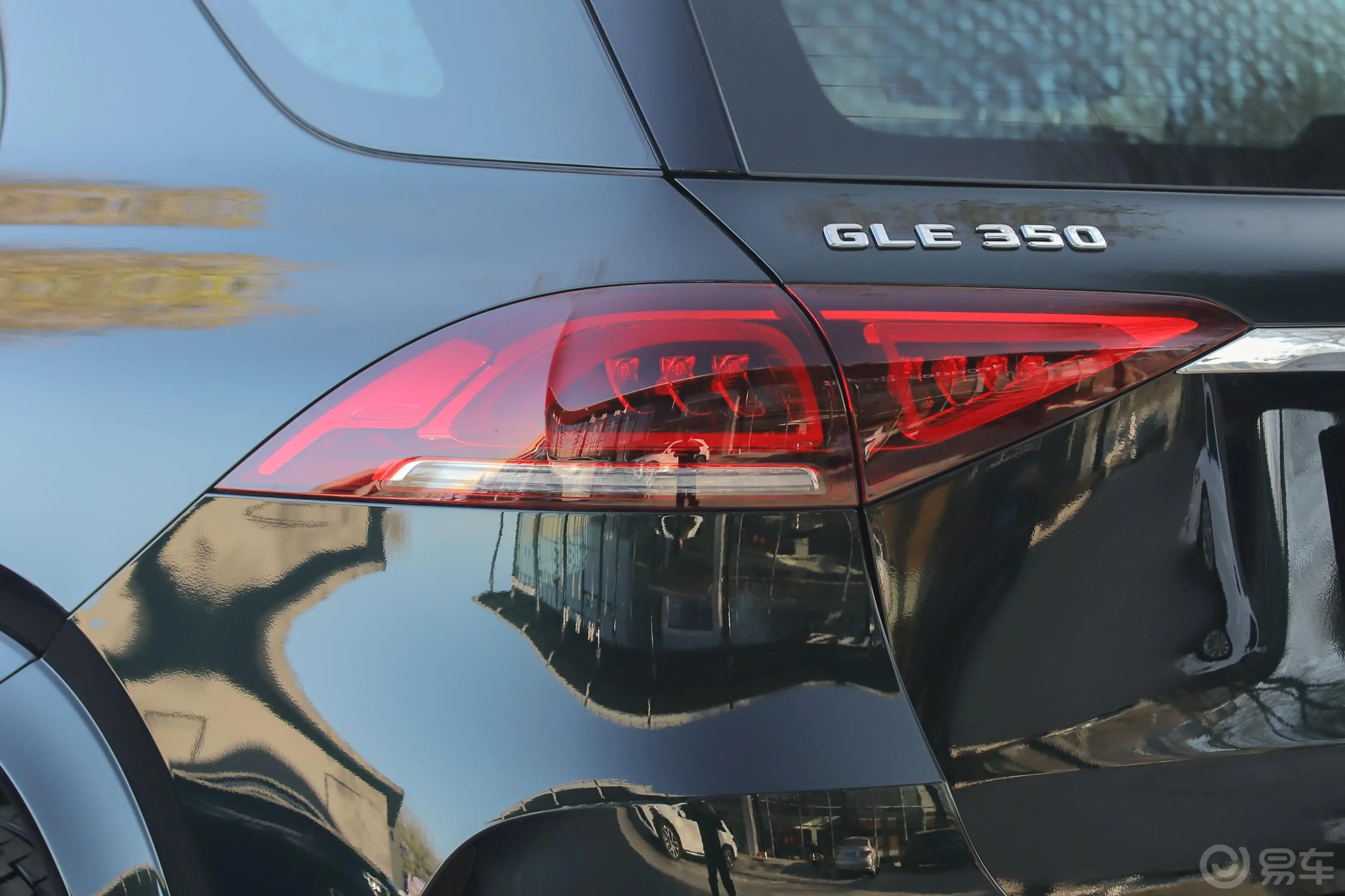 奔驰GLE改款 GLE 350 4MATIC 时尚型特别版外观