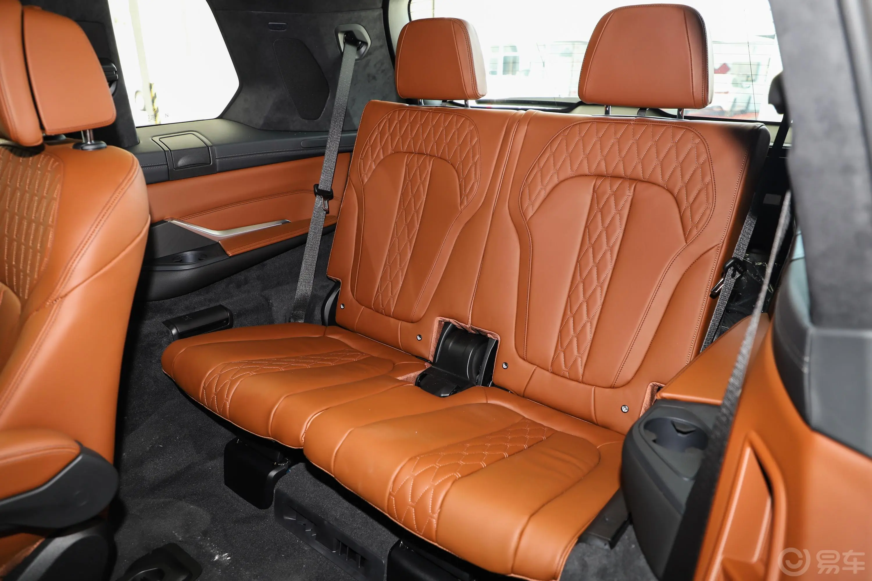 宝马X7xDrive40i 个性化定制限量版 M运动套装第三排座椅