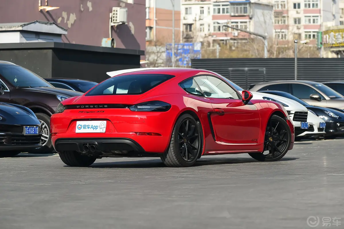 保时捷718Cayman GTS 2.5T侧后45度车头向右水平