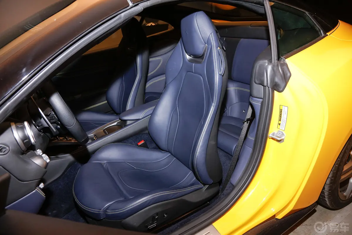 Portofino3.9T V8驾驶员座椅