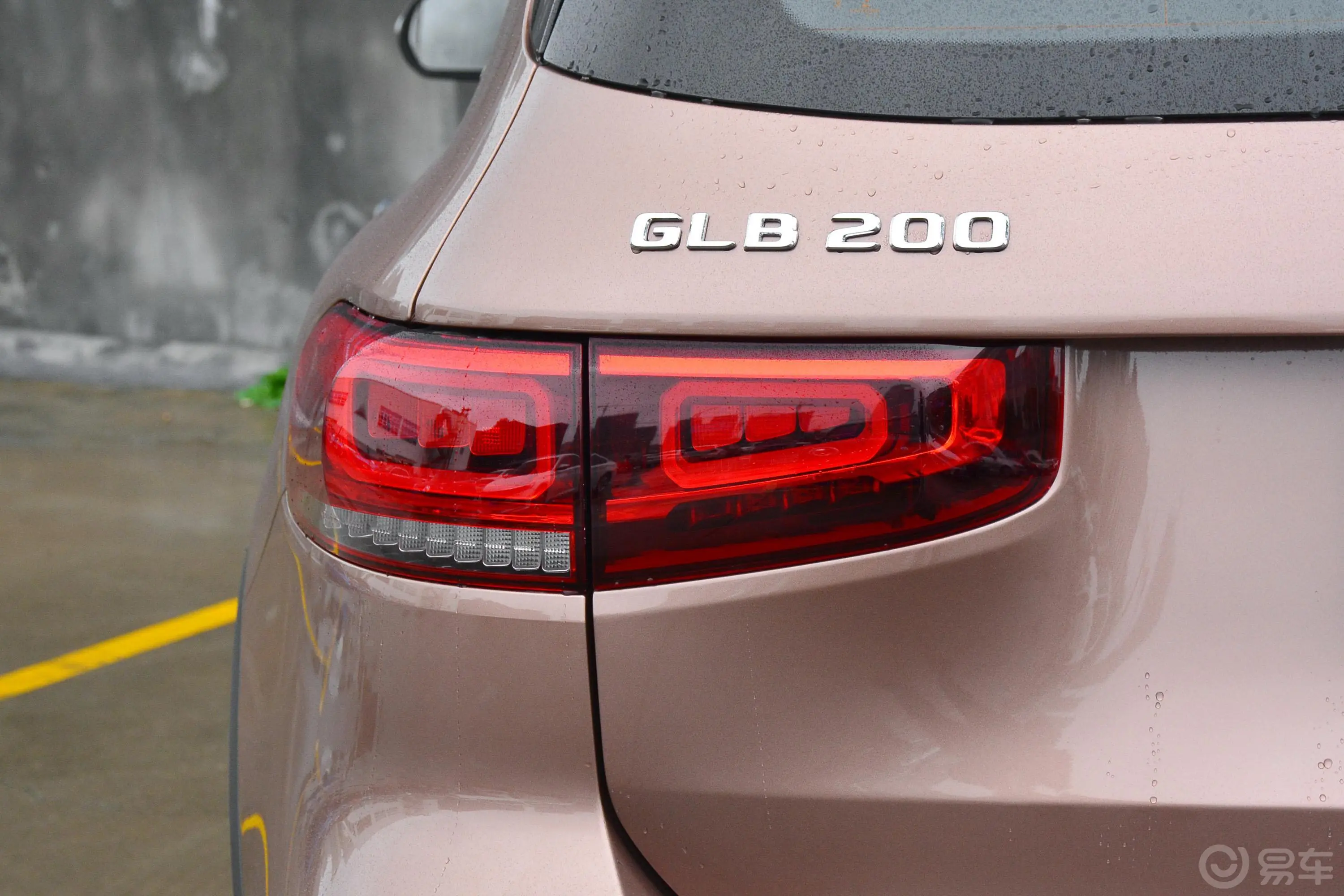 奔驰GLBGLB 200 动感型外观