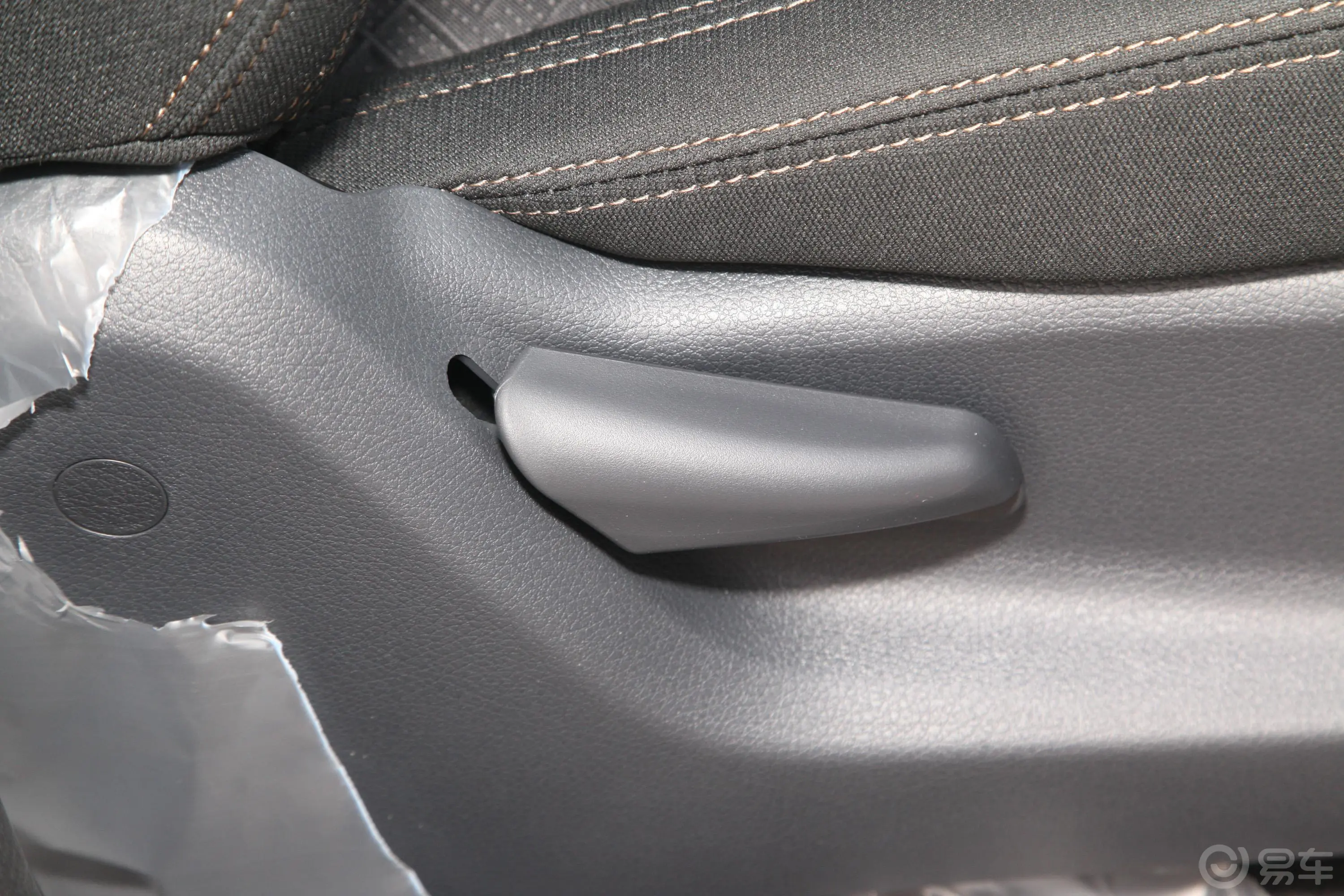 瑞迈S加长版 2.4T 手动 两驱 领航版 汽油 国VI副驾座椅调节