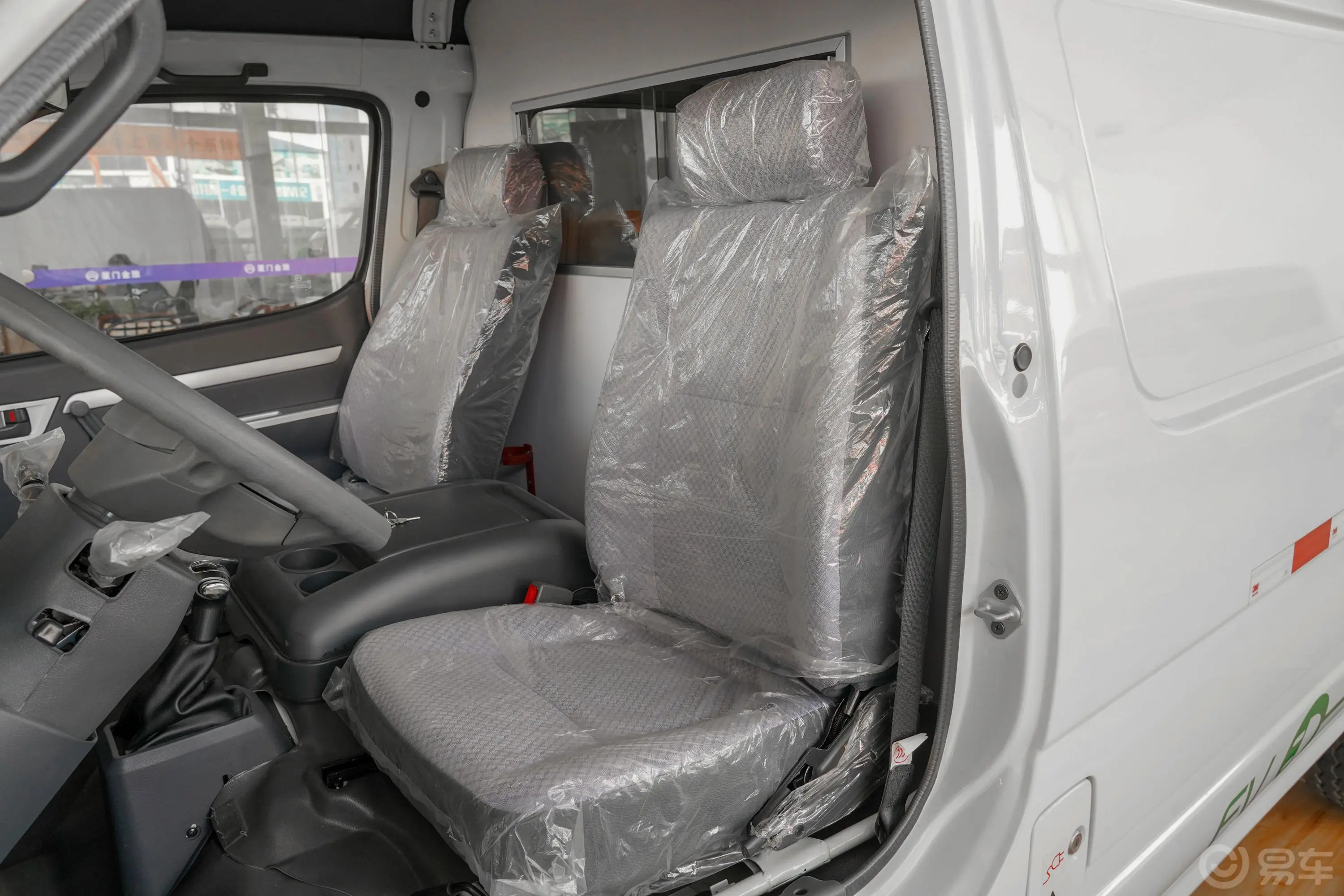 金旅海狮EV龙运GLE650 标准型驾驶员座椅