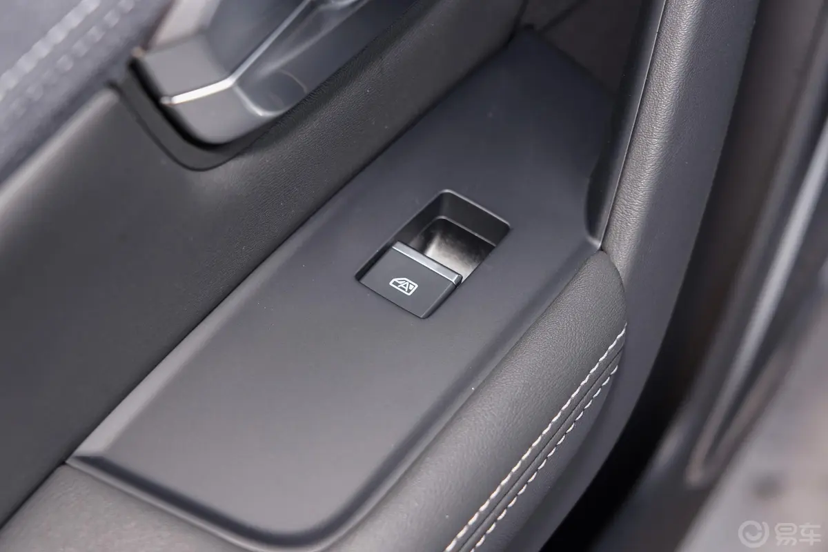 宋Pro新能源EV 高功率版尊贵型后车窗调节