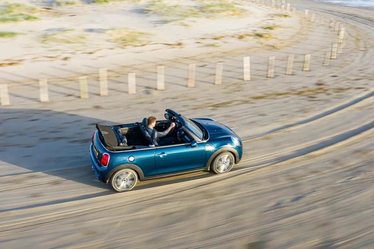 MINI CABRIO