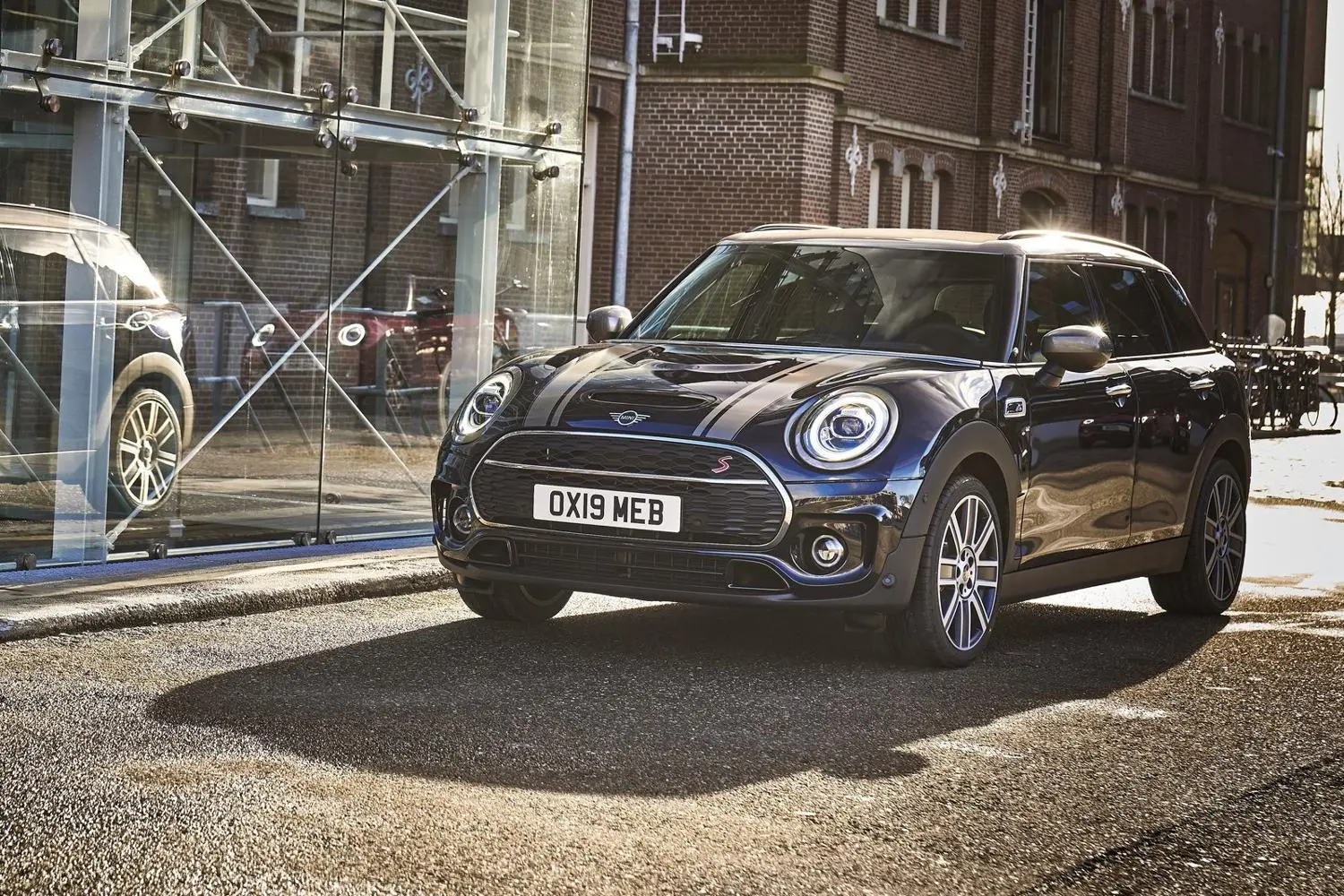 MINI CLUBMAN