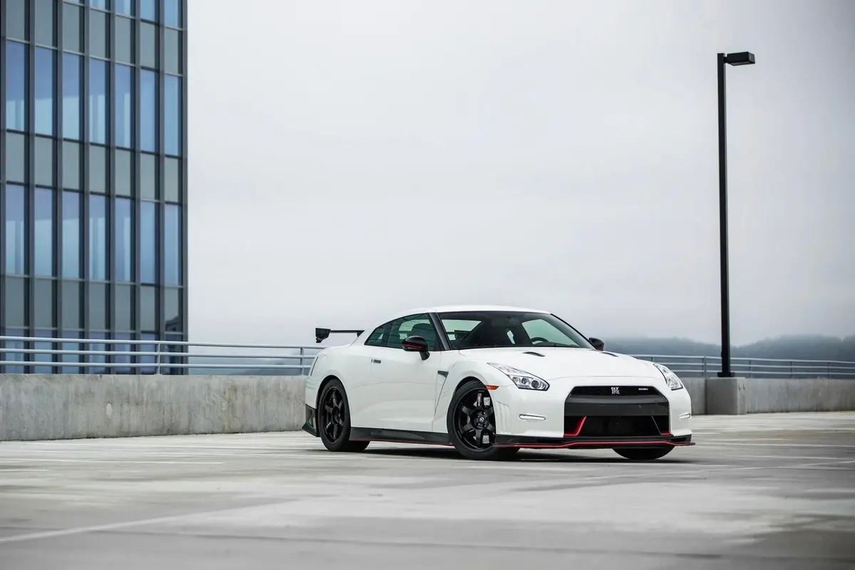 GT-R