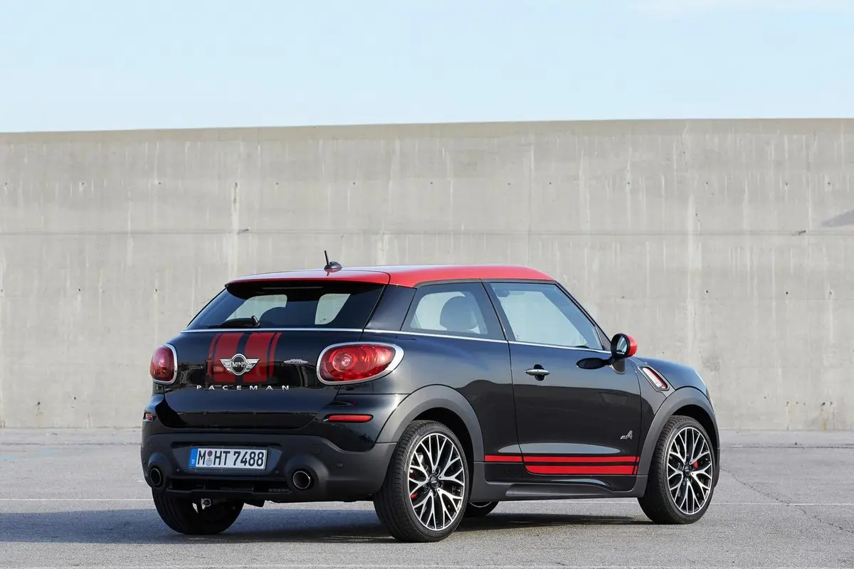 MINI JCW PACEMAN