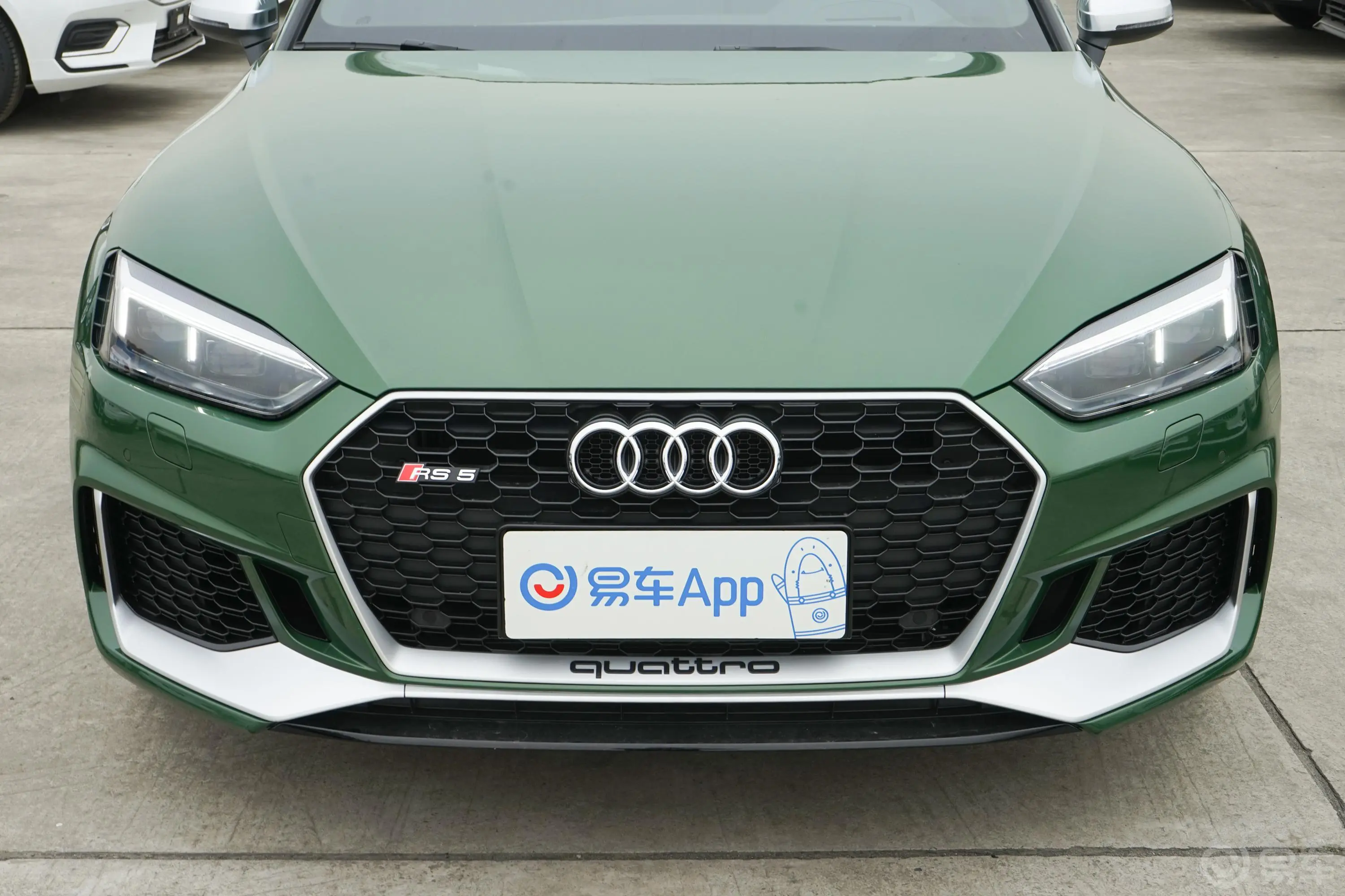 奥迪RS 52.9T Sportback外观