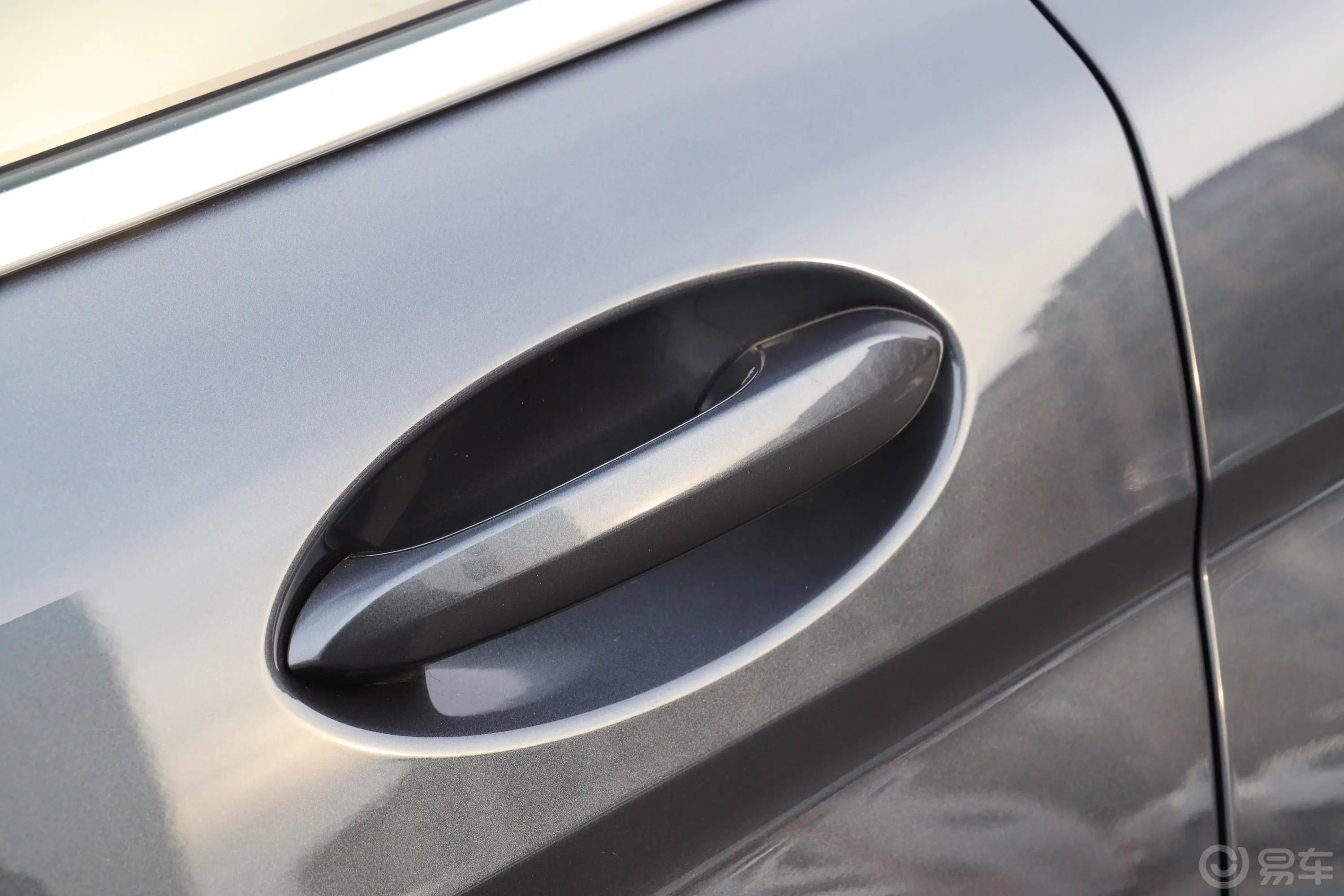 宝马X7xDrive40i 尊享型 豪华套装驾驶员侧后门把手