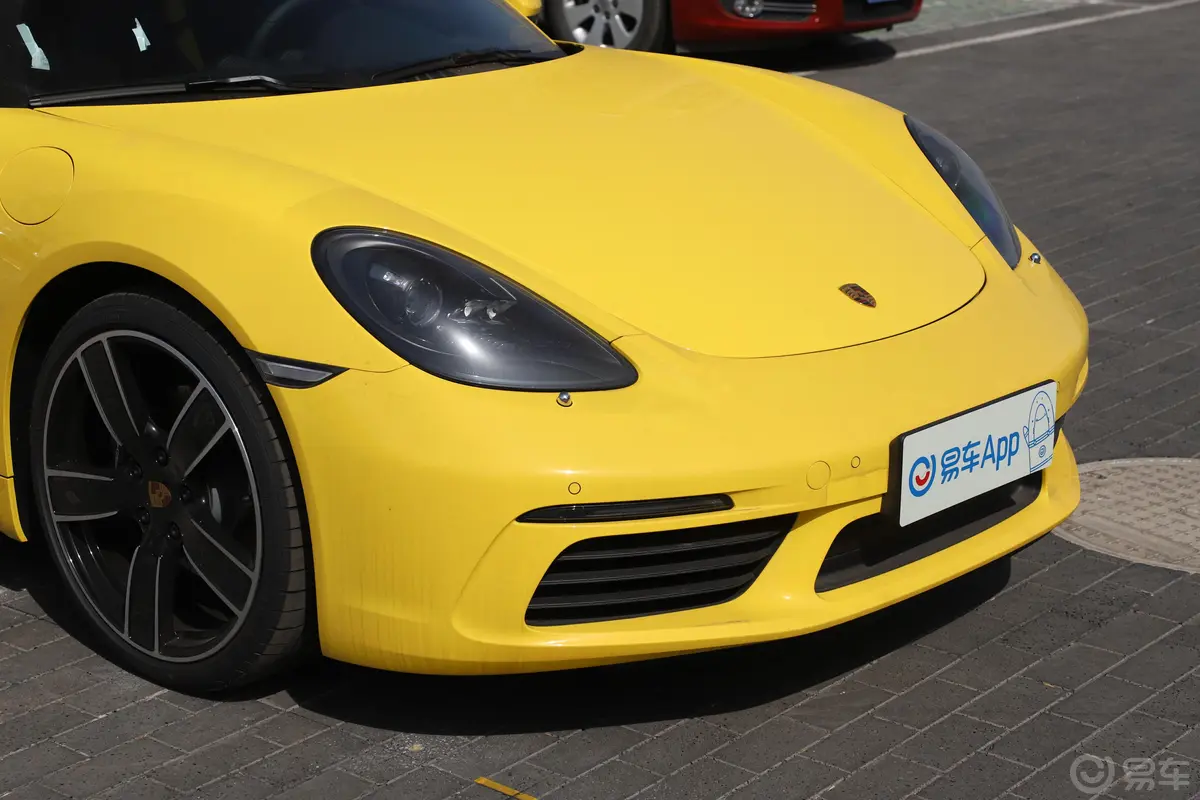 保时捷718Boxster 2.0T外观