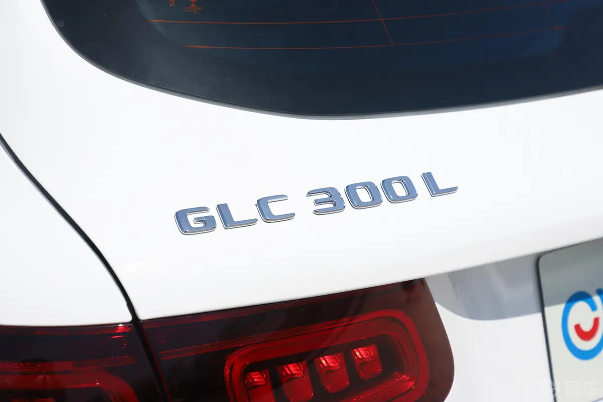 奔驰GLC改款 GLC 300 L 4MATIC 动感型外观