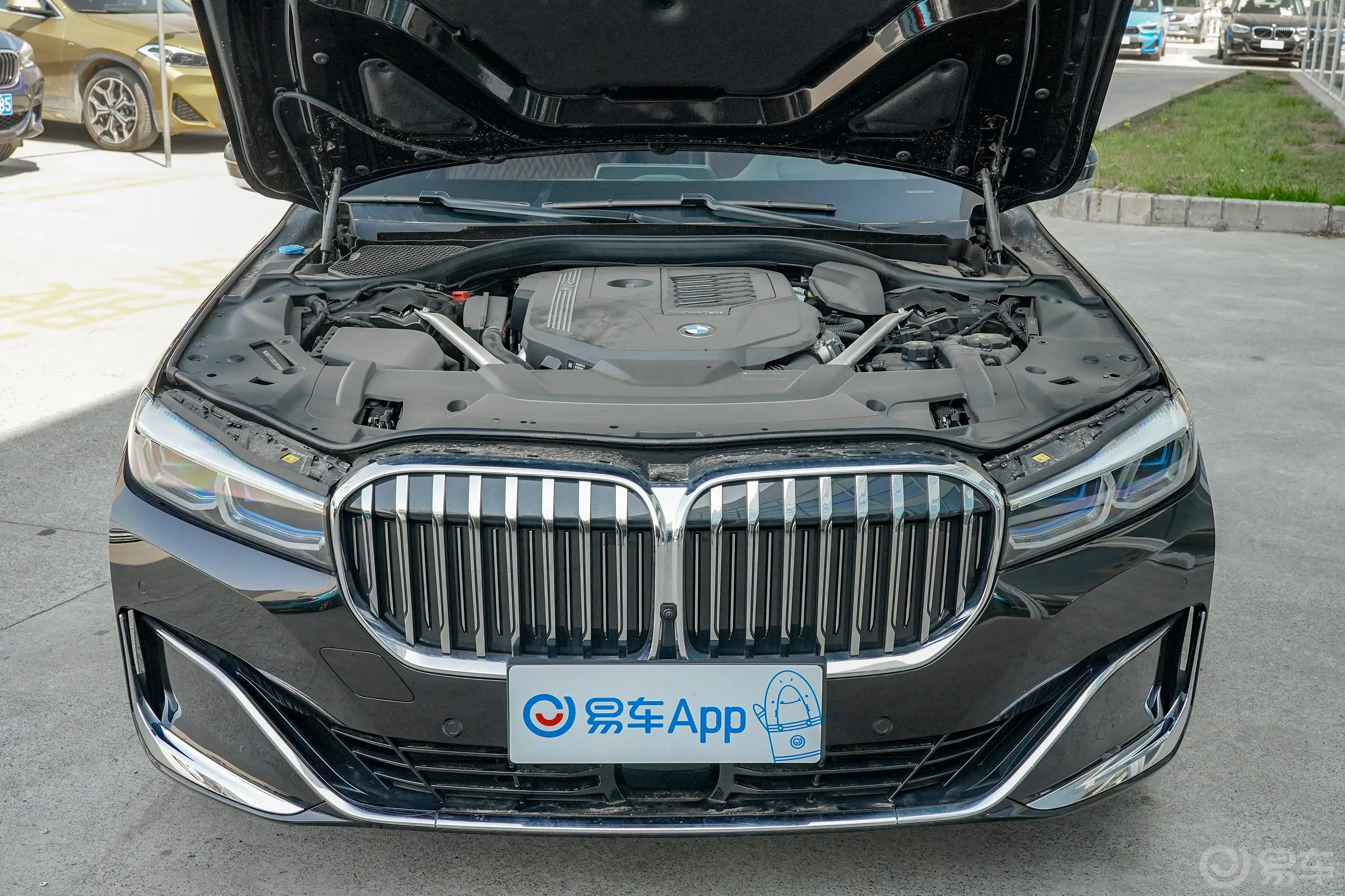 宝马7系改款 740Li xDrive 行政型 豪华套装外观