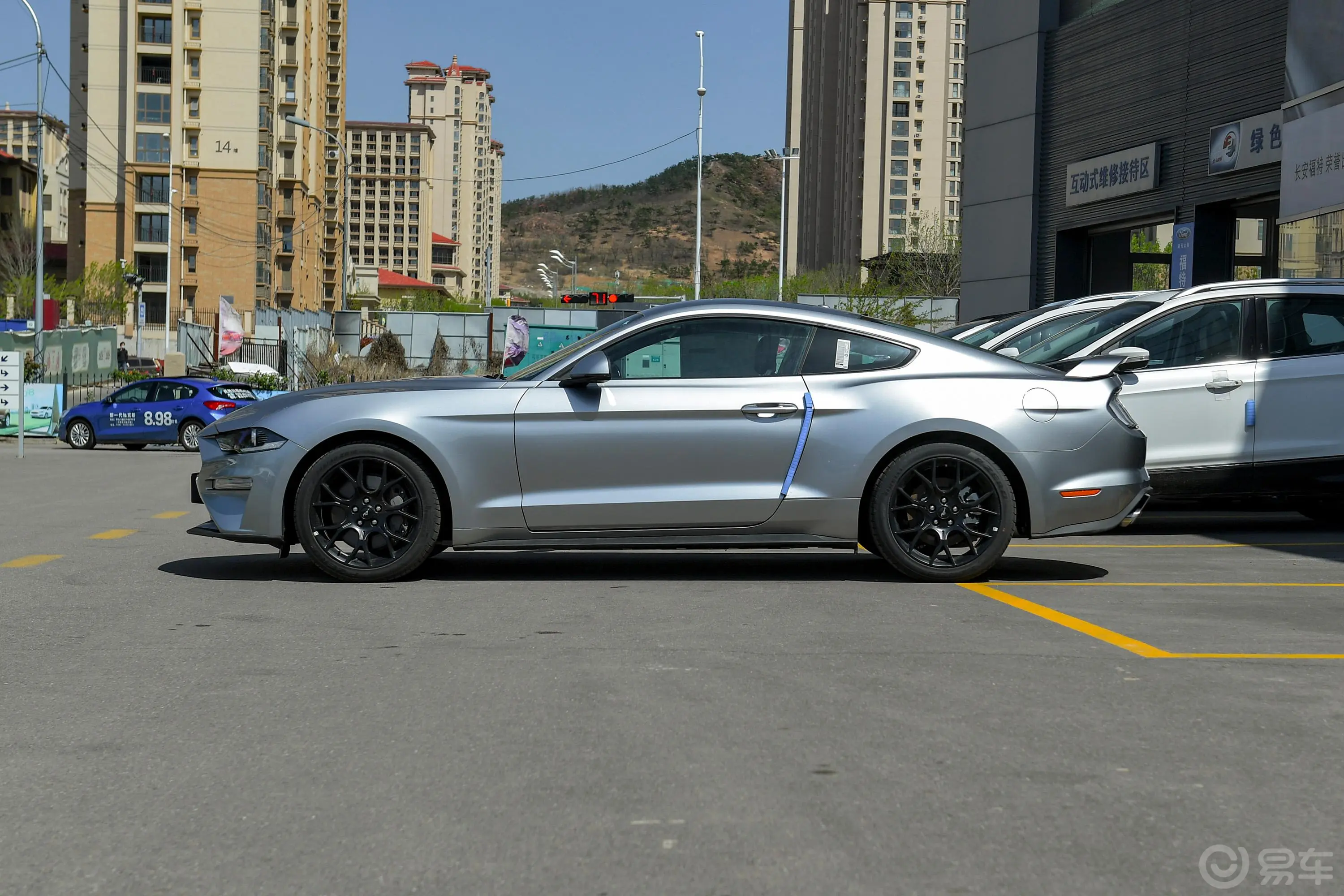 Mustang2.3L EcoBoost 驰影性能进阶版正侧车头向左水平