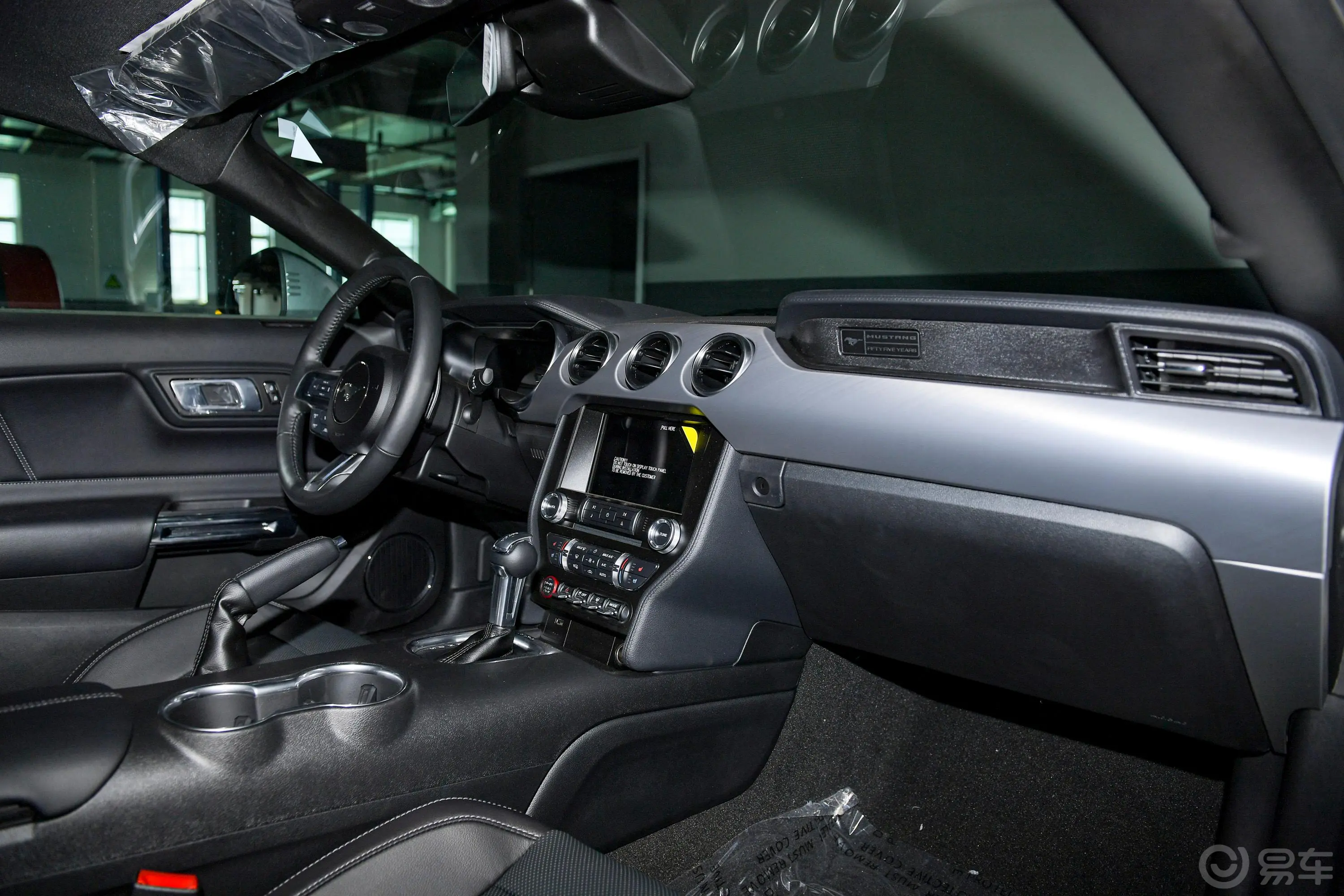 Mustang2.3L EcoBoost 驰影性能进阶版内饰全景副驾驶员方向