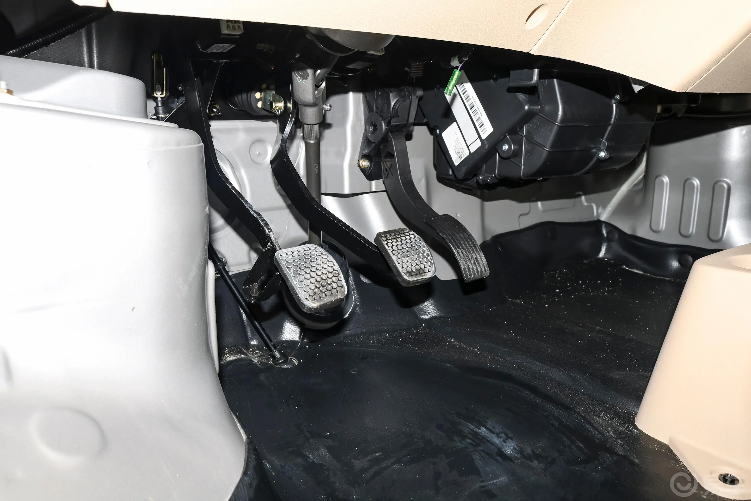 跨越王X1载货汽车N1 1.2L 单排单后轮 舒适版 SC1031XND61 汽油 国VI脚踏板