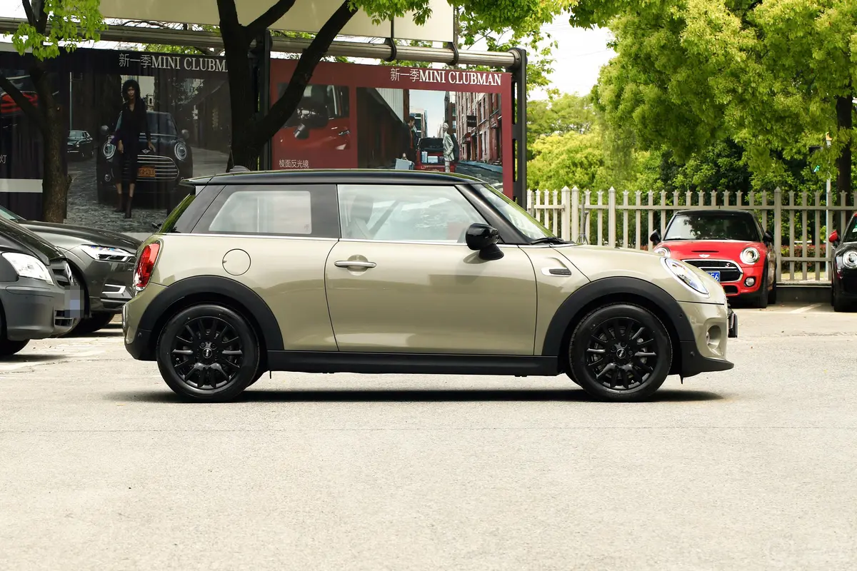 MINI1.5T COOPER 经典派外观