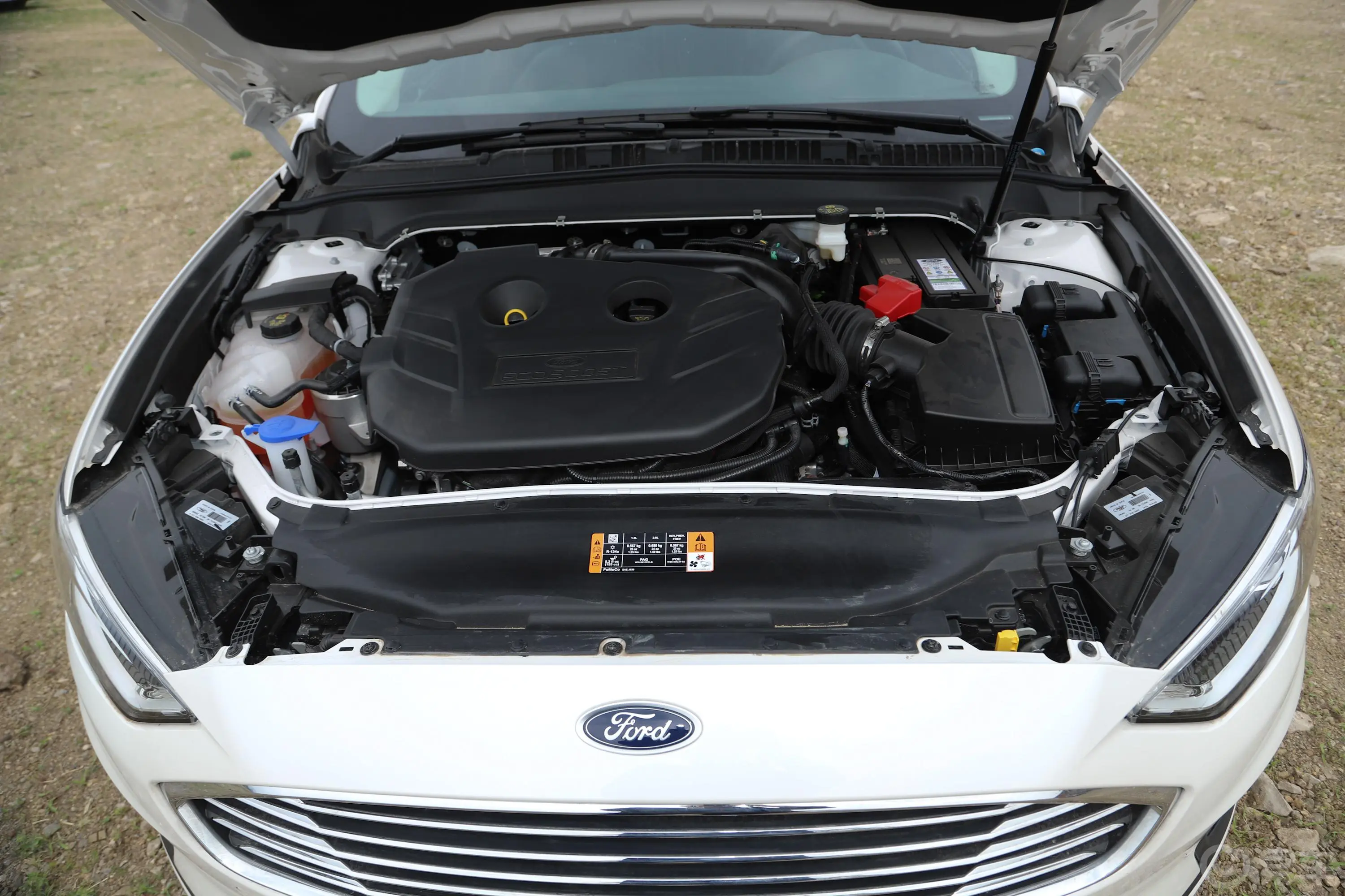 蒙迪欧EcoBoost 200 豪华型外观