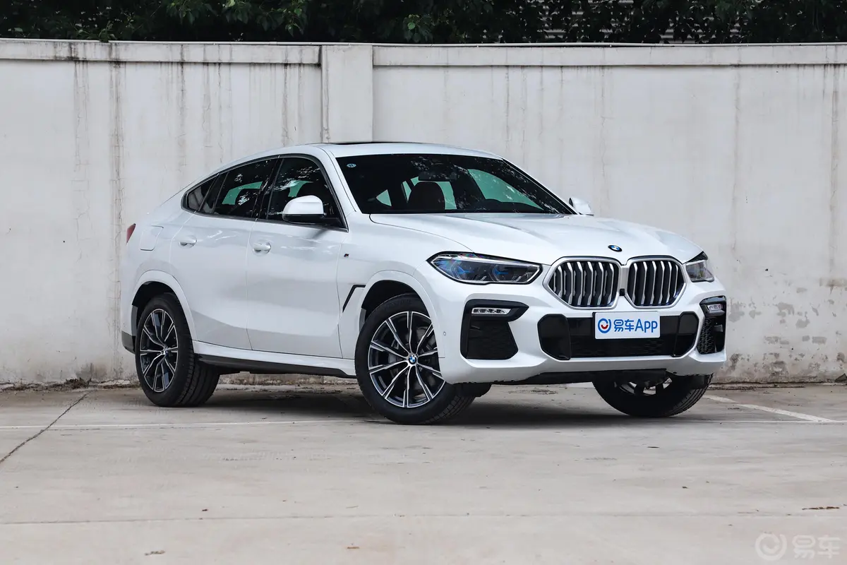 宝马X6xDrive40i M运动套装外观