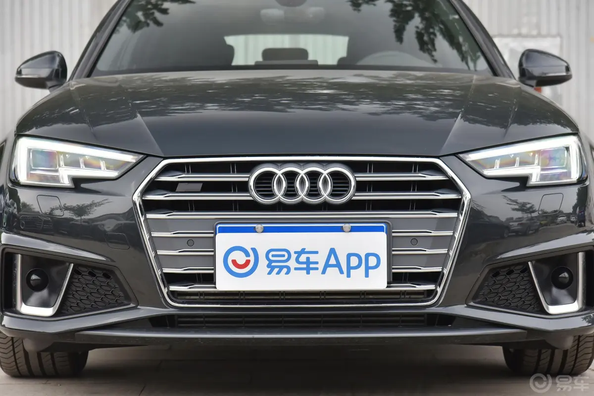 奥迪A4(进口)Avant 先锋派 40TFSI 时尚动感型外观