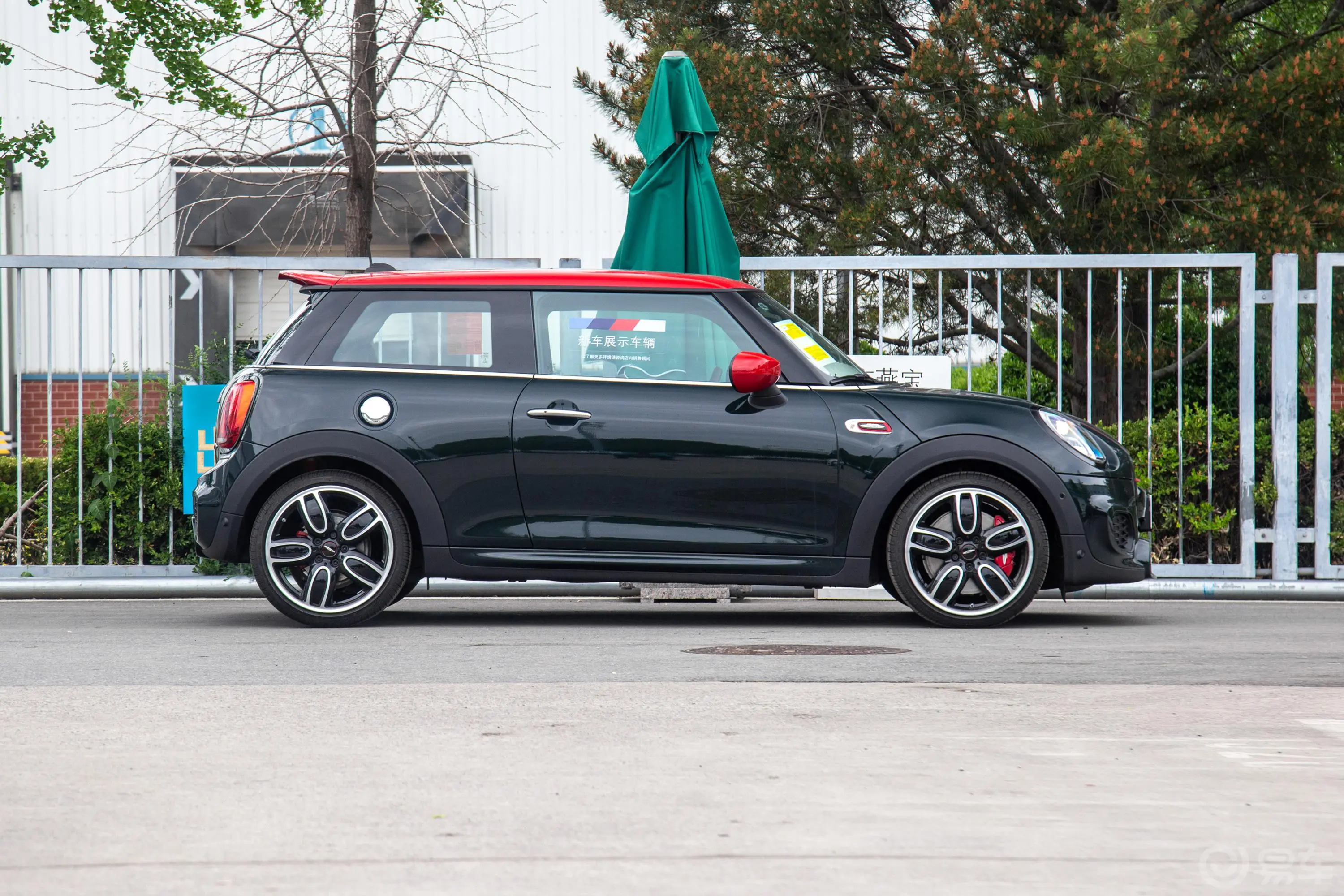 MINI JCW2.0T ALL-IN外观