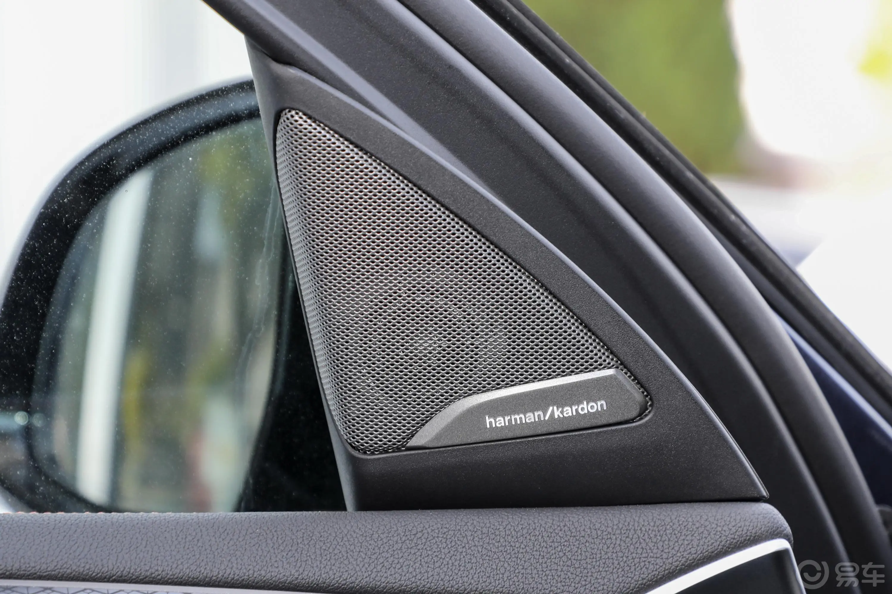 宝马X4xDrive30i M越野套装音响和品牌