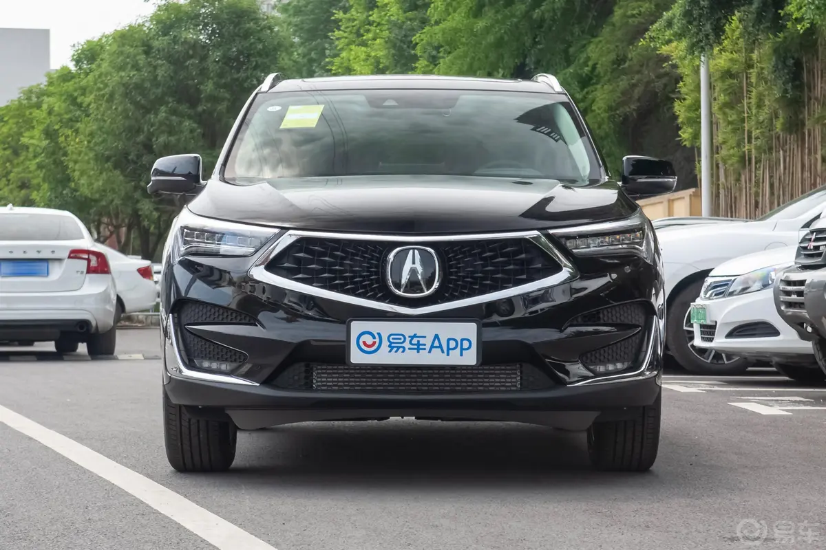 讴歌RDX2.0T 手自一体 两驱 悦享版 国VI外观