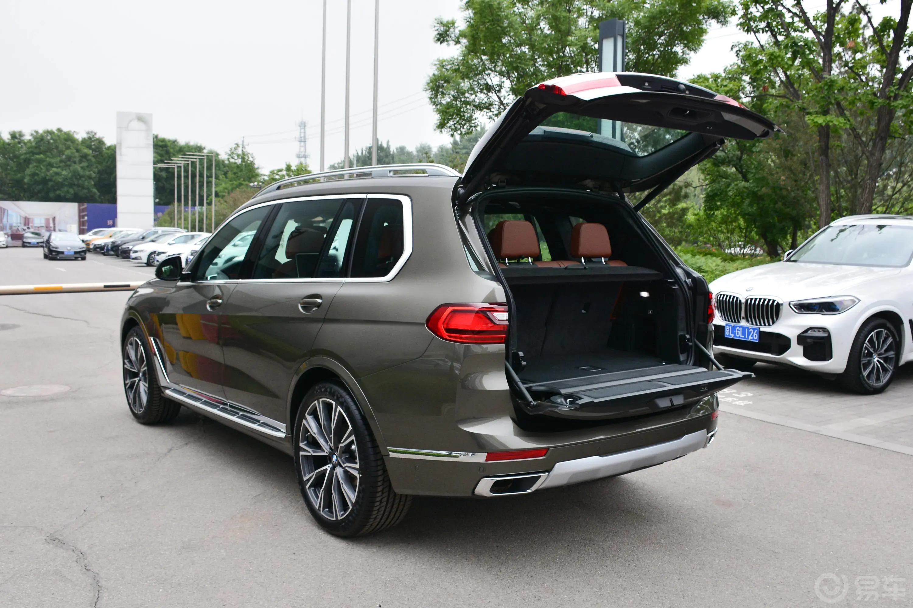 宝马X7xDrive40i 行政型 豪华套装空间