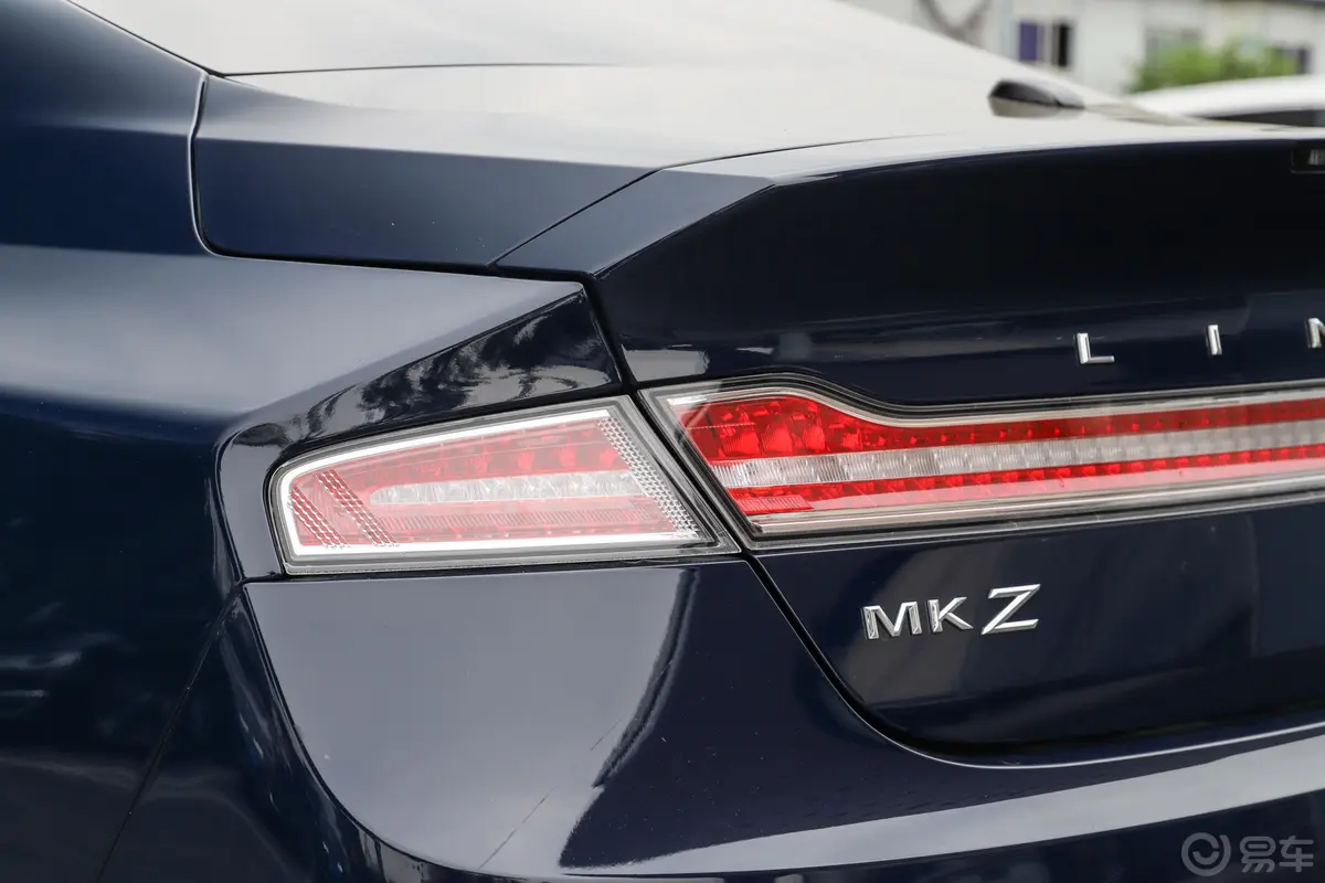 林肯MKZ2.0T 尊雅版外观