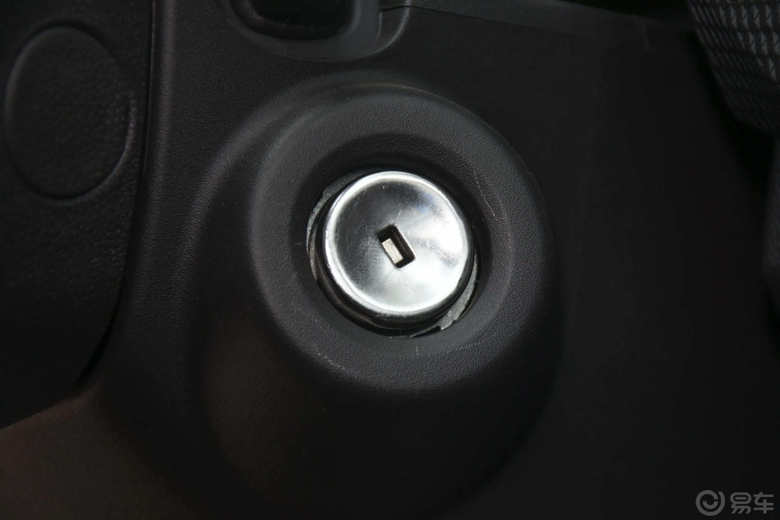 科沃兹改款 Redline 325T 手自一体 欣尚版钥匙孔或一键启动按键